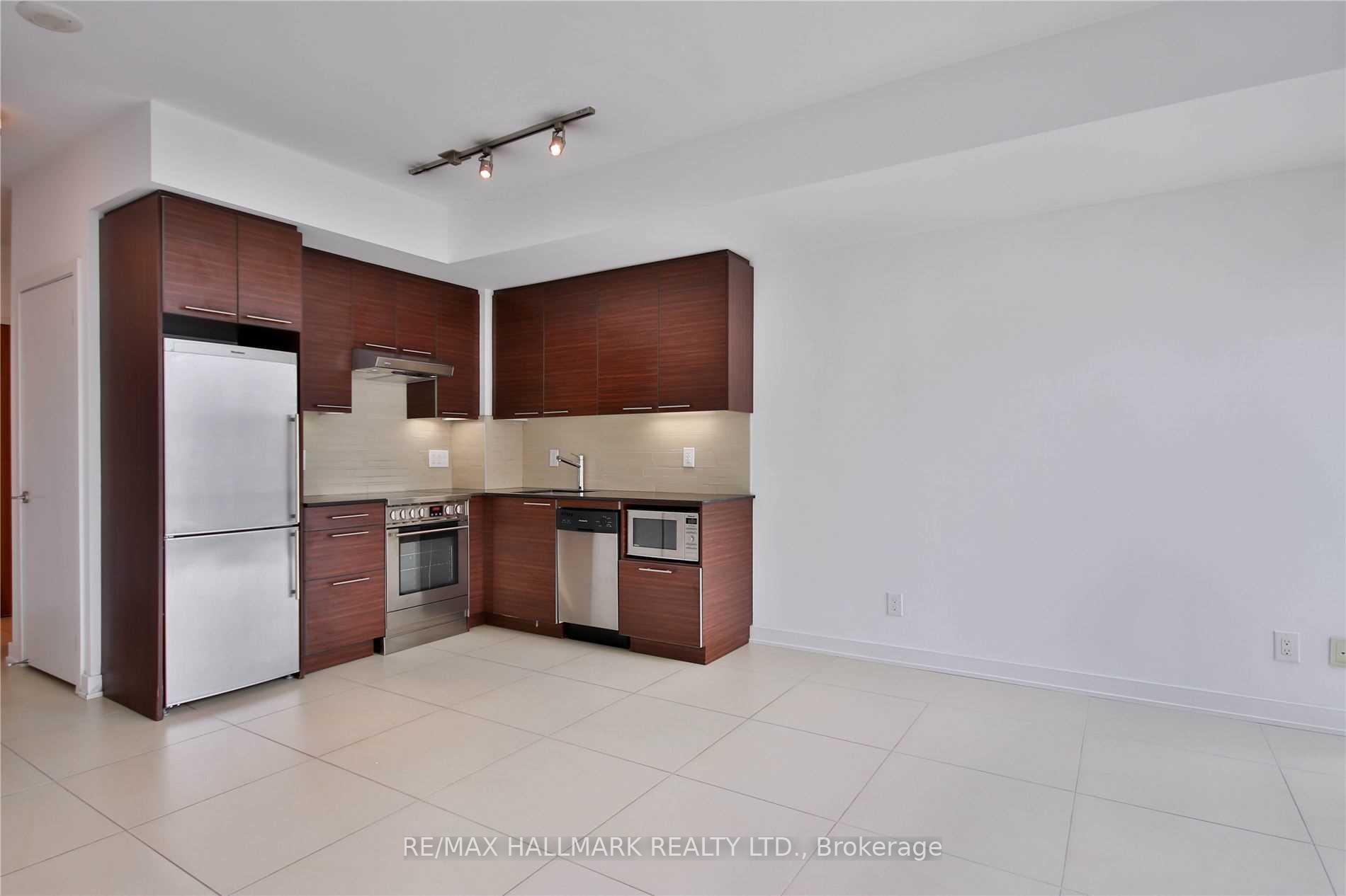 Photo 14 of Unit 418, 1 Market Street, Toronto, Waterfront Communities — HOMEH