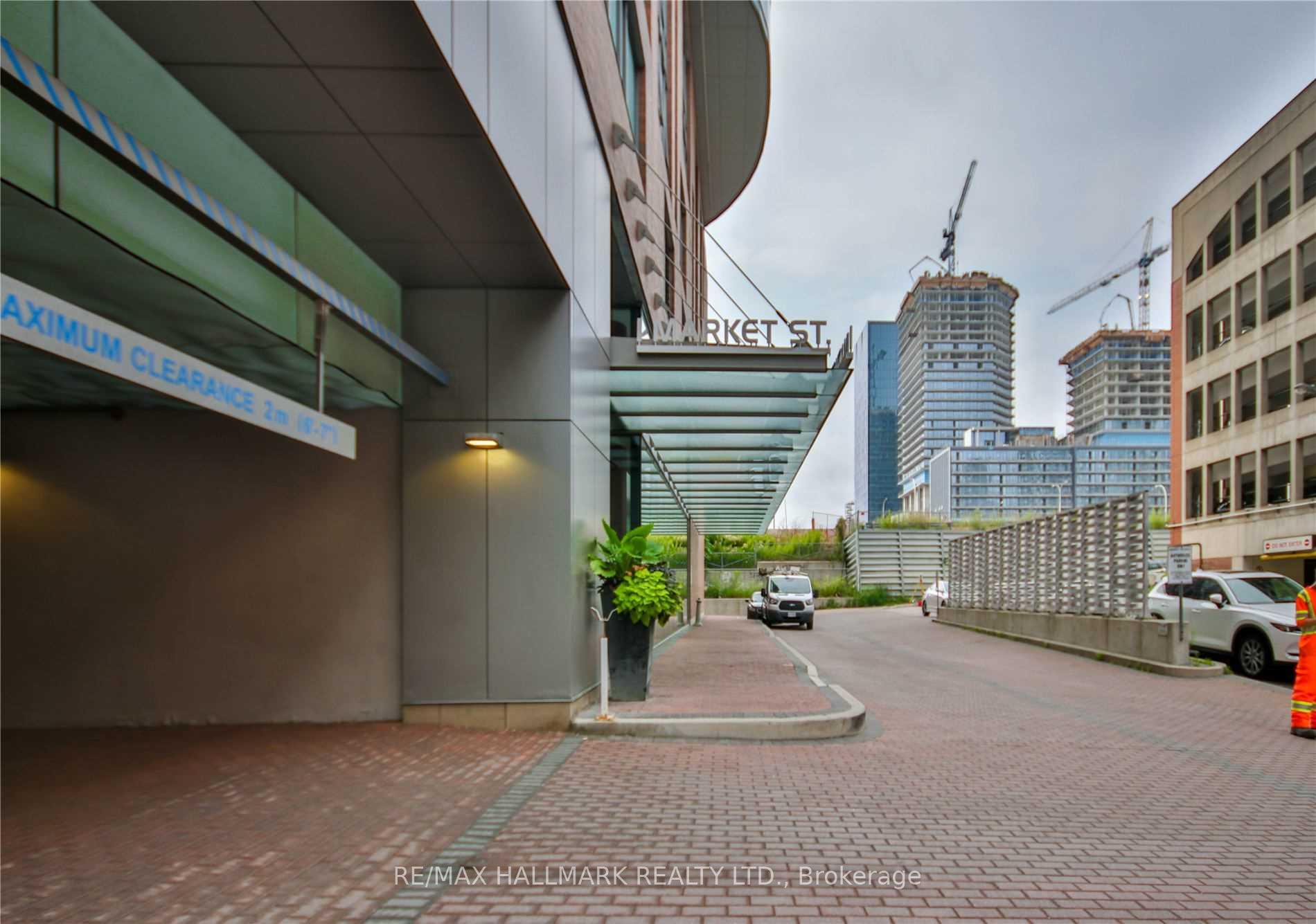 Photo 19 of Unit 418, 1 Market Street, Toronto, Waterfront Communities — HOMEH