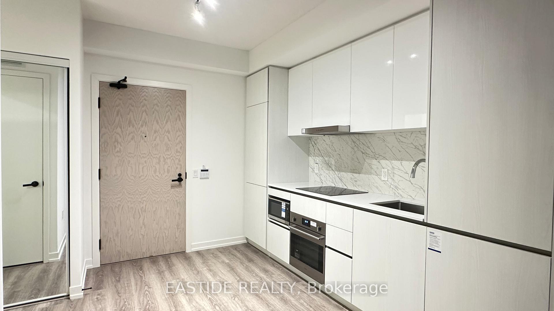 Photo 3 of Unit 1705, 8 Interchange Way, Vaughan, Vaughan Corporate Centre — HOMEH