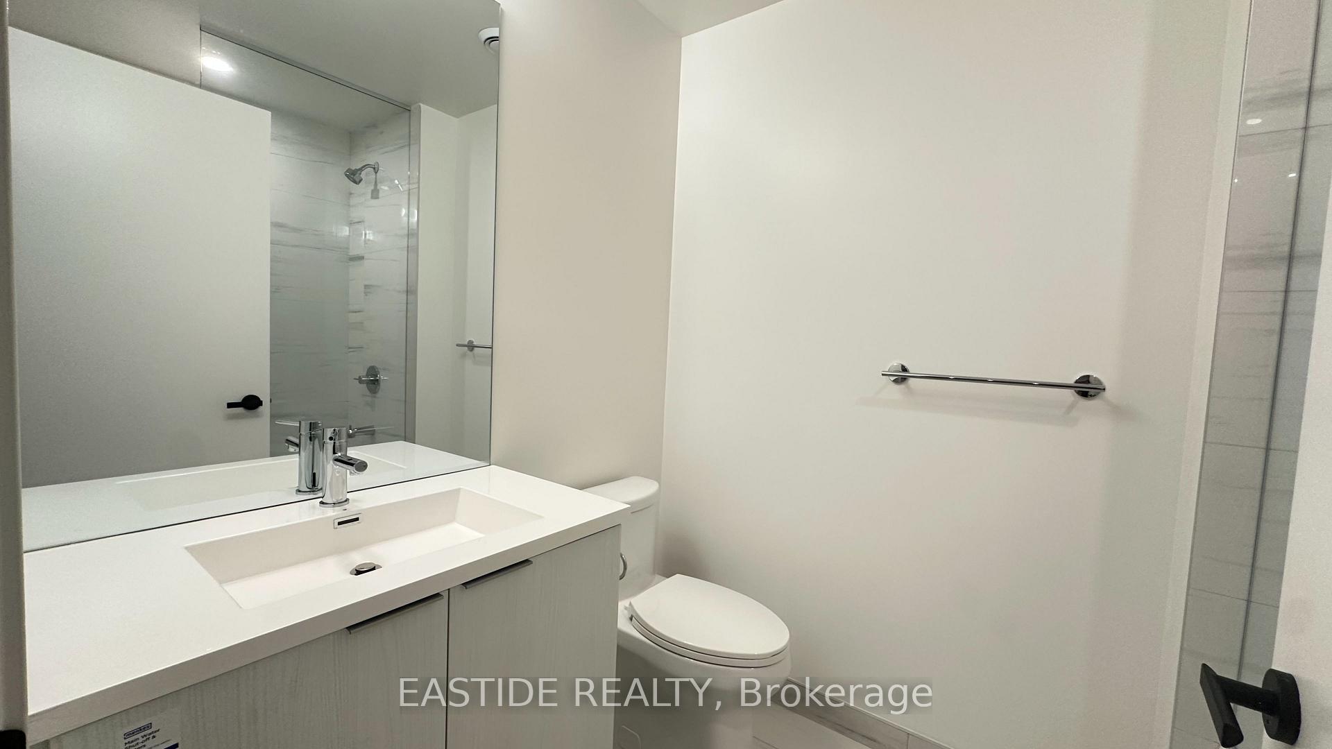 Photo 6 of Unit 1705, 8 Interchange Way, Vaughan, Vaughan Corporate Centre — HOMEH