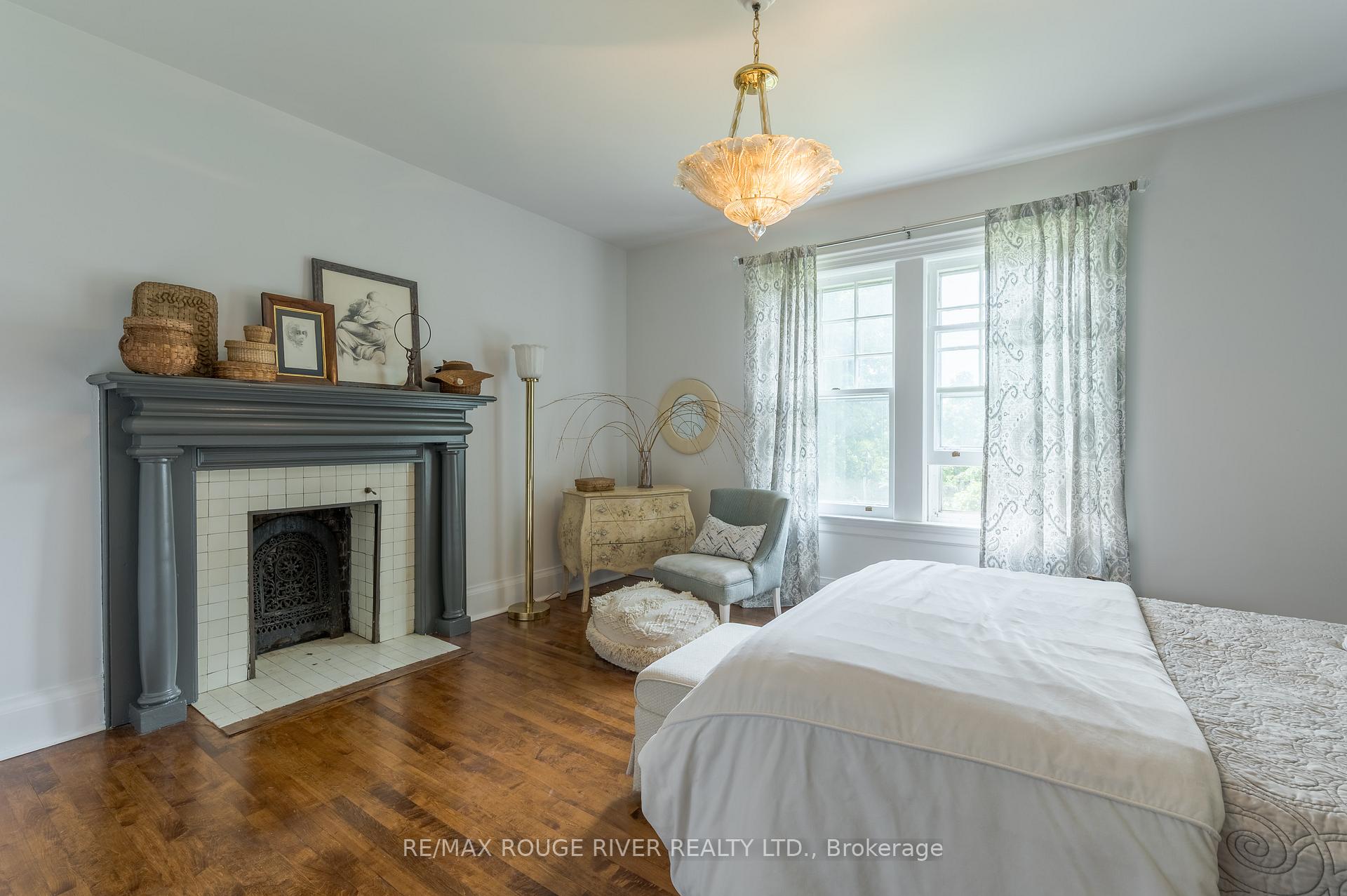 Photo 32 of 230 King Street W, Cobourg — HOMEH
