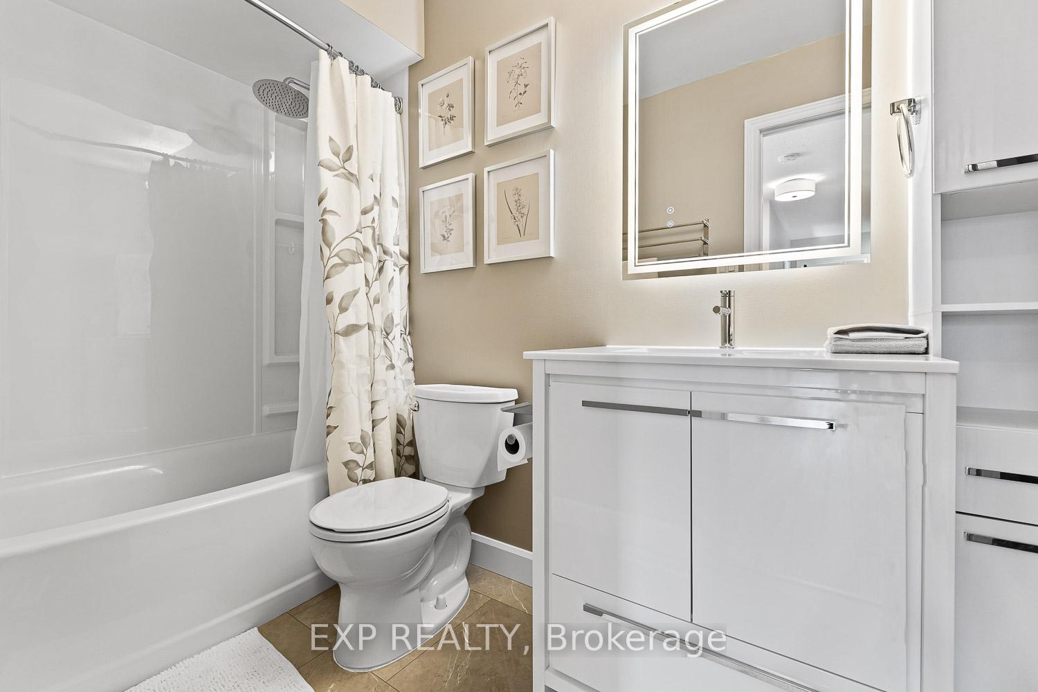 Photo 16 of 46 Emily Carr Crescent, Caledon, Bolton West — HOMEH