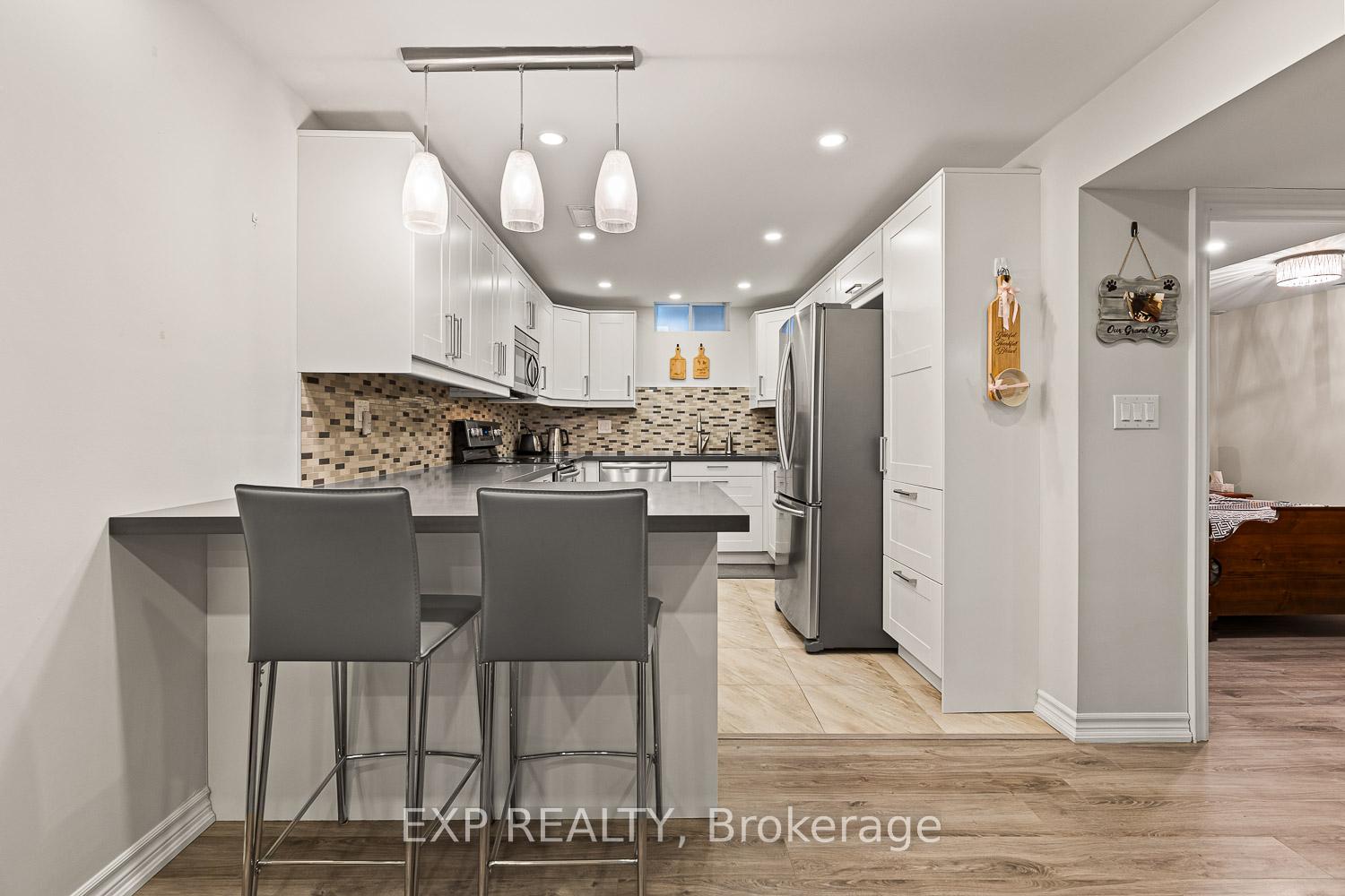 Photo 41 of 46 Emily Carr Crescent, Caledon, Bolton West — HOMEH