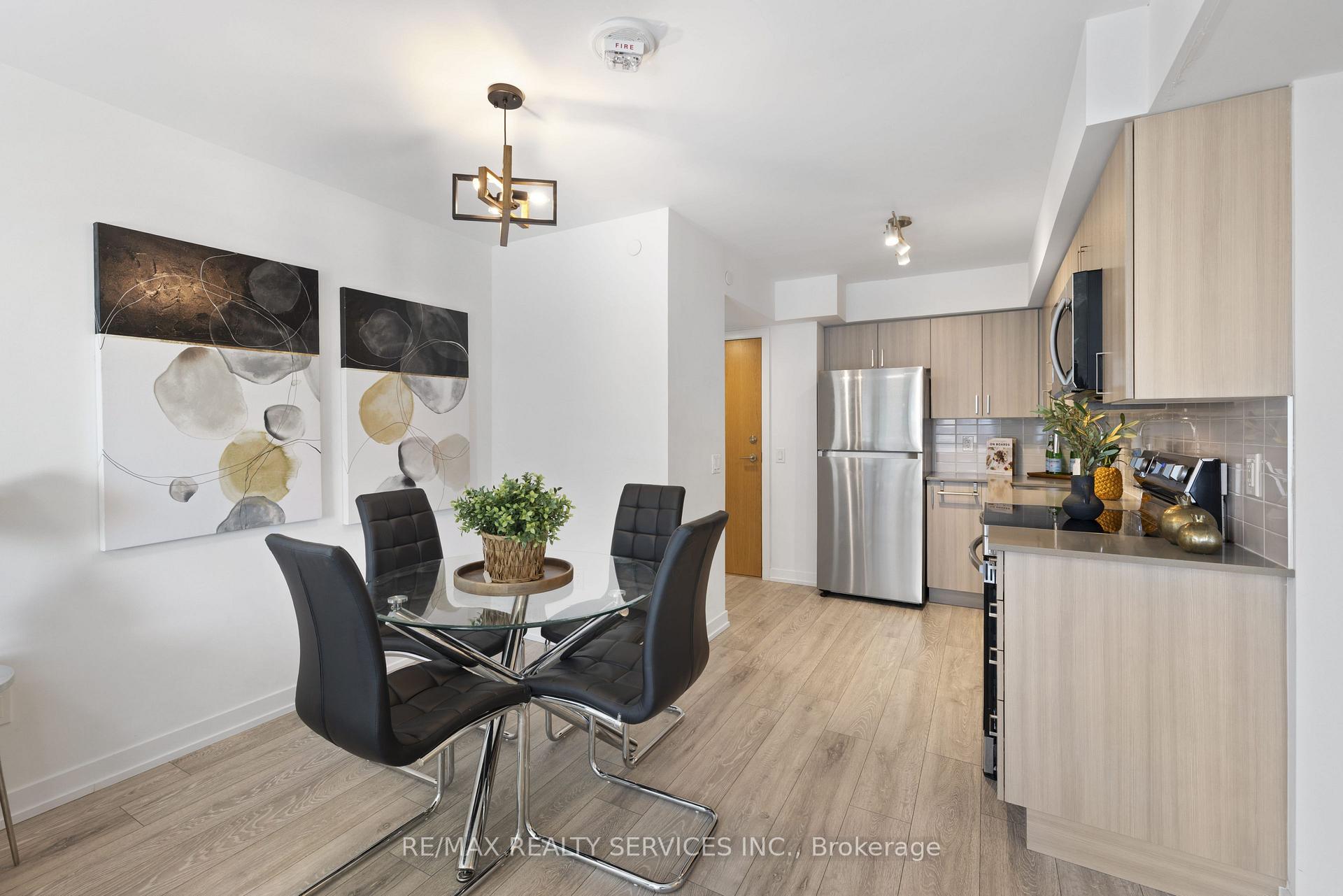 Photo 7 of Unit 1406, 1455 Celebration Drive, Pickering, Bay Ridges — HOMEH