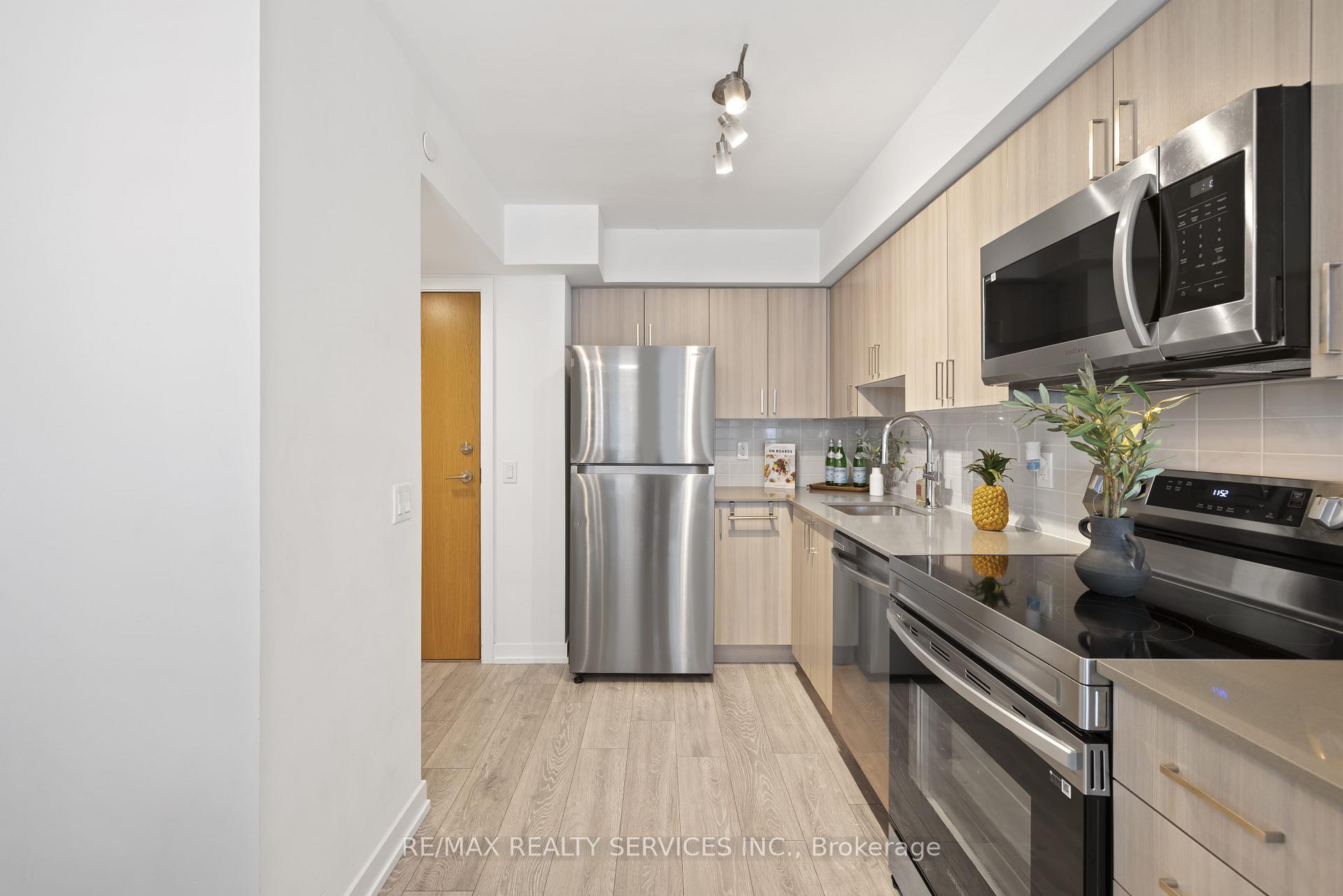 Photo 19 of Unit 1406, 1455 Celebration Drive, Pickering, Bay Ridges — HOMEH