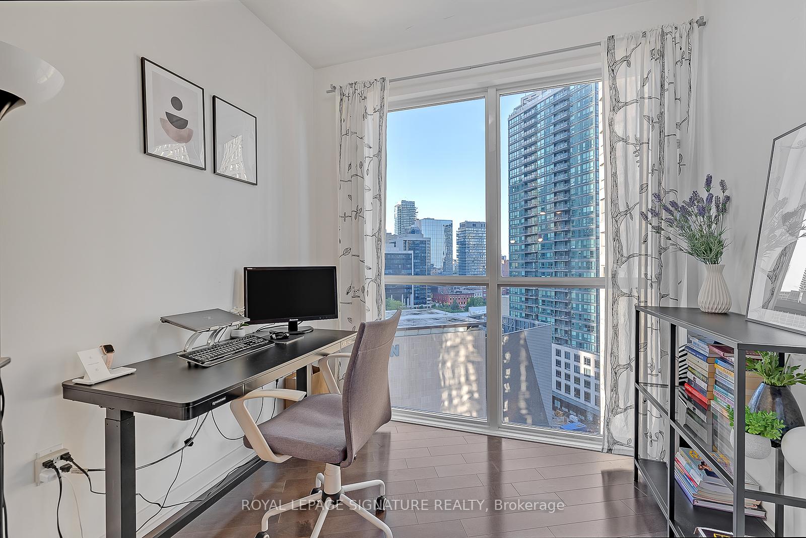 Photo 8 of Unit 1306, 1 The Esplanade, Toronto, Waterfront Communities — HOMEH