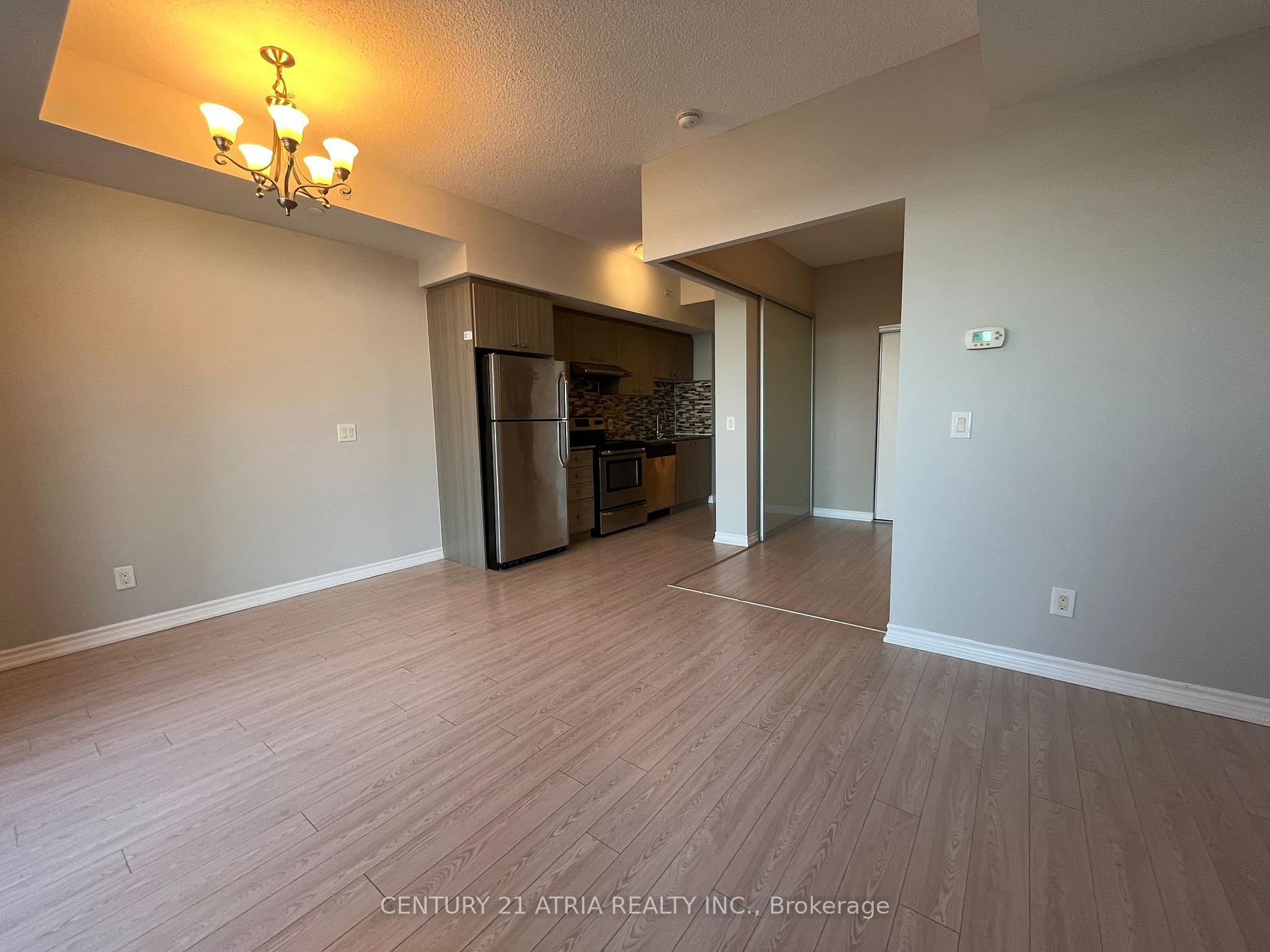 Photo 10 of Unit 325, 8323 Kennedy Road, Markham, Village Green-South Unionville — HOMEH