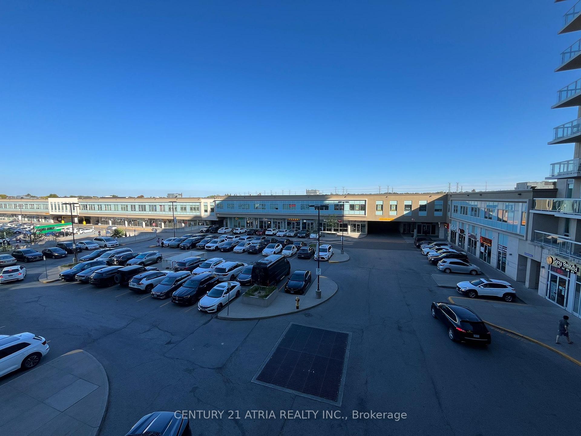 Photo 11 of Unit 325, 8323 Kennedy Road, Markham, Village Green-South Unionville — HOMEH