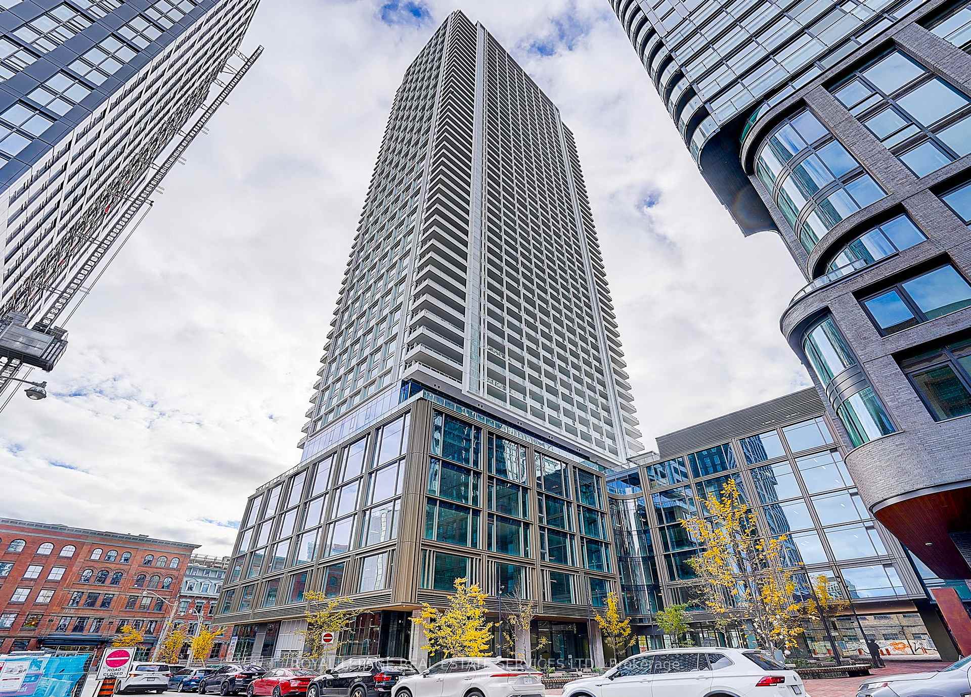 Photo 3 of Unit 3508, 88 Queen Street E, Toronto, Church-Yonge Corridor — HOMEH