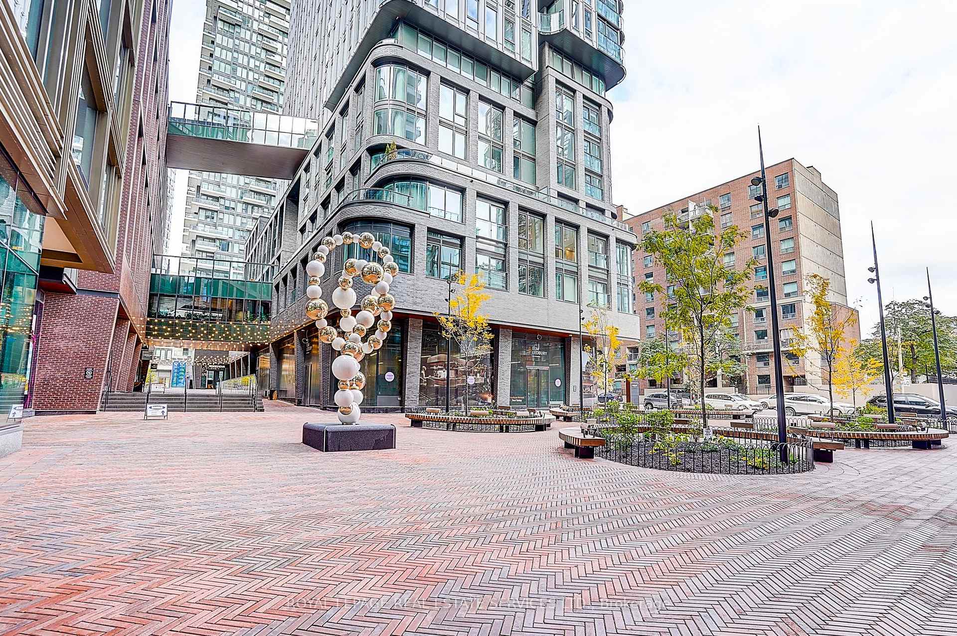 Photo 8 of Unit 3508, 88 Queen Street E, Toronto, Church-Yonge Corridor — HOMEH