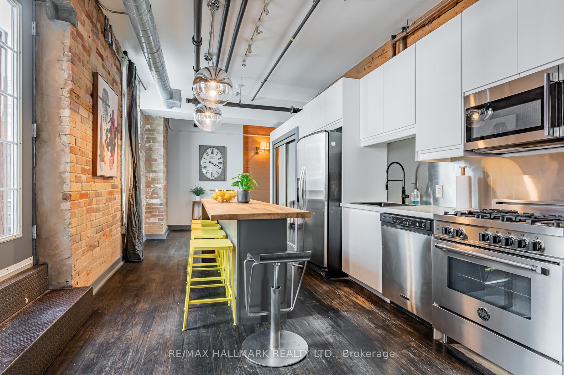 Photo 3 of Unit 6, 189 Queen Street E, Toronto, Moss Park — HOMEH