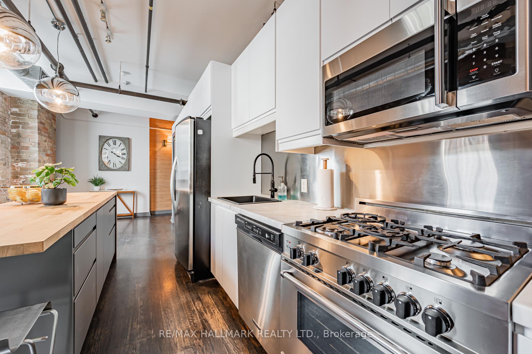 Photo 7 of Unit 6, 189 Queen Street E, Toronto, Moss Park — HOMEH