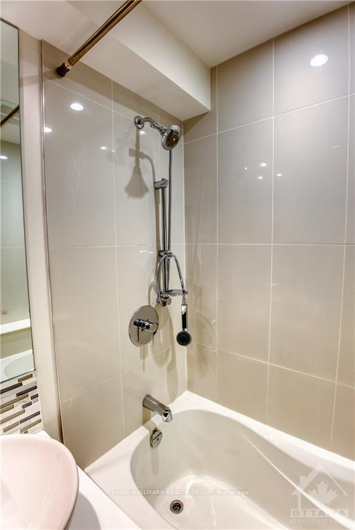 Photo 13 of Unit 2, 2-272 Royal Avenue, Ottawa, Westboro West — HOMEH