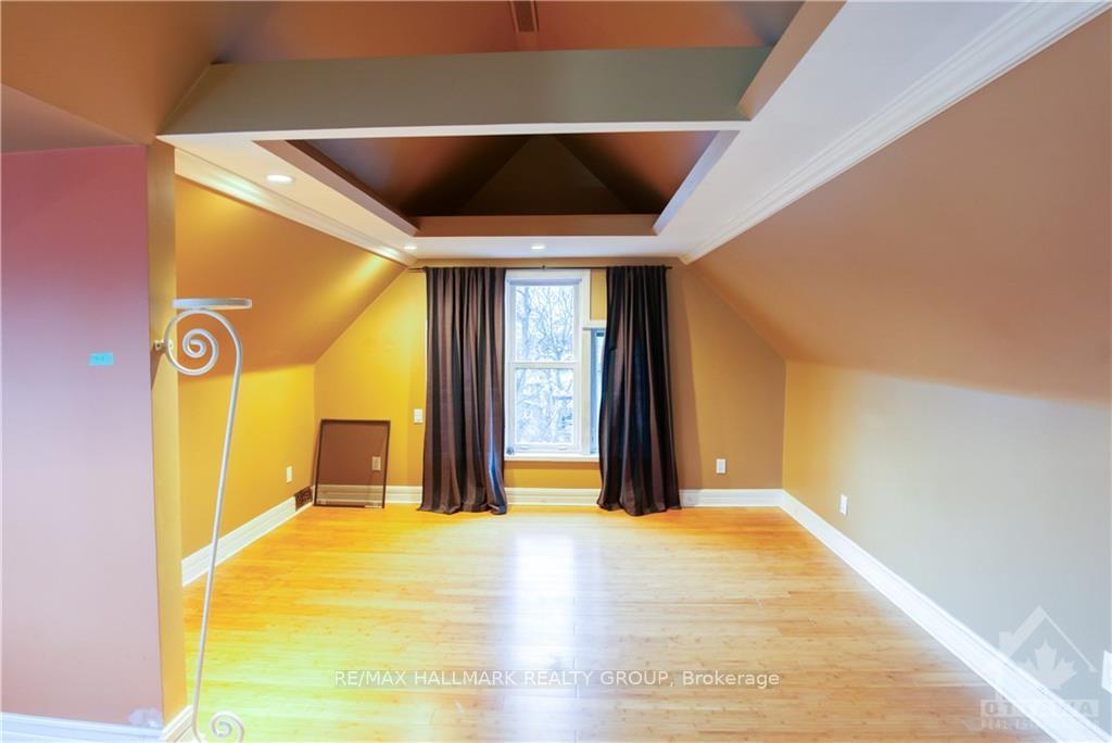 Photo 23 of Unit 2, 2-272 Royal Avenue, Ottawa, Westboro West — HOMEH