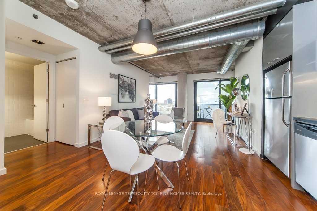 Photo 2 of Unit 1305, 51 Trolley Crescent, Toronto, Moss Park — HOMEH