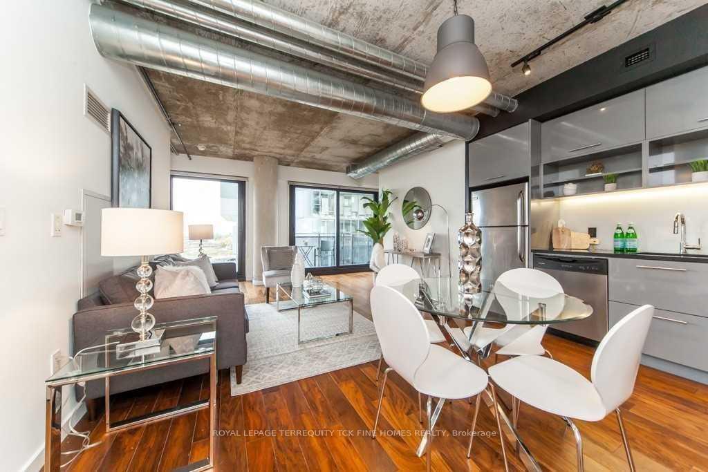 Photo 3 of Unit 1305, 51 Trolley Crescent, Toronto, Moss Park — HOMEH