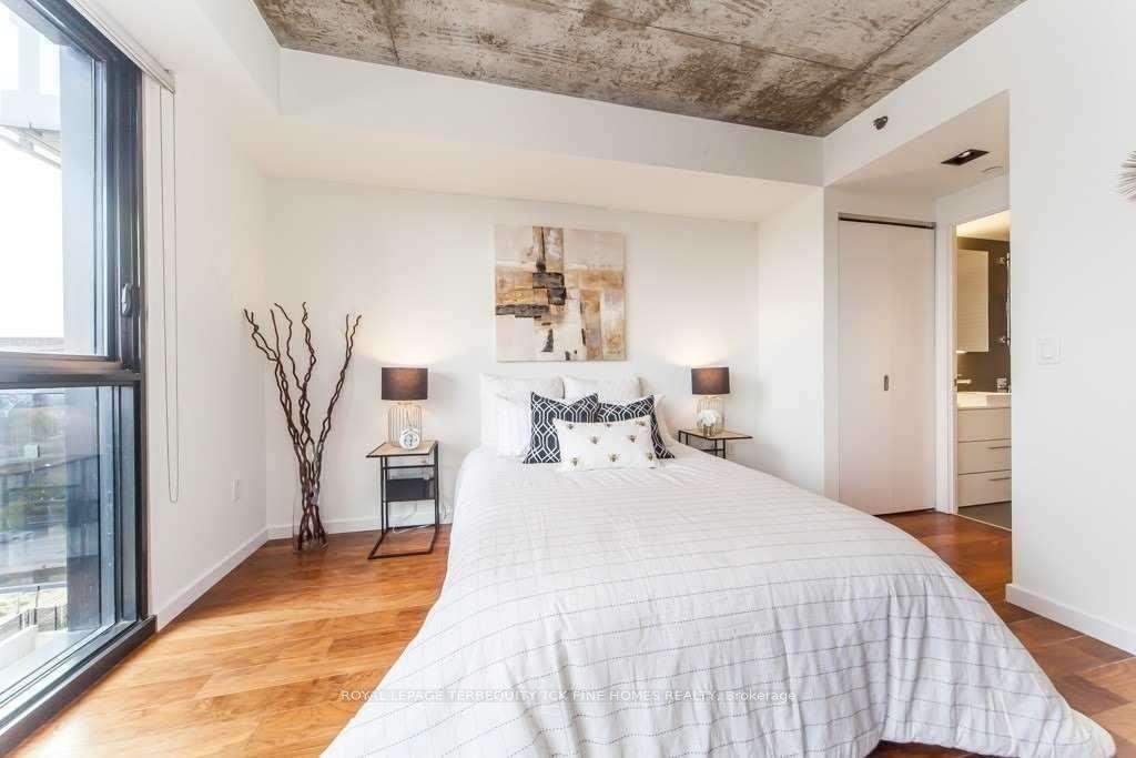 Photo 17 of Unit 1305, 51 Trolley Crescent, Toronto, Moss Park — HOMEH