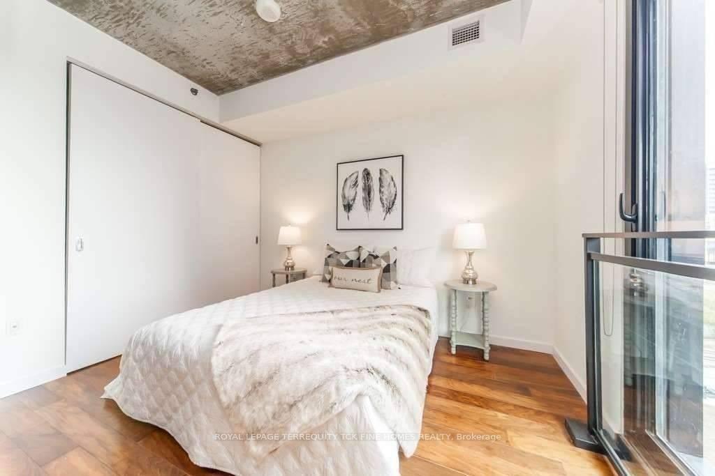 Photo 23 of Unit 1305, 51 Trolley Crescent, Toronto, Moss Park — HOMEH