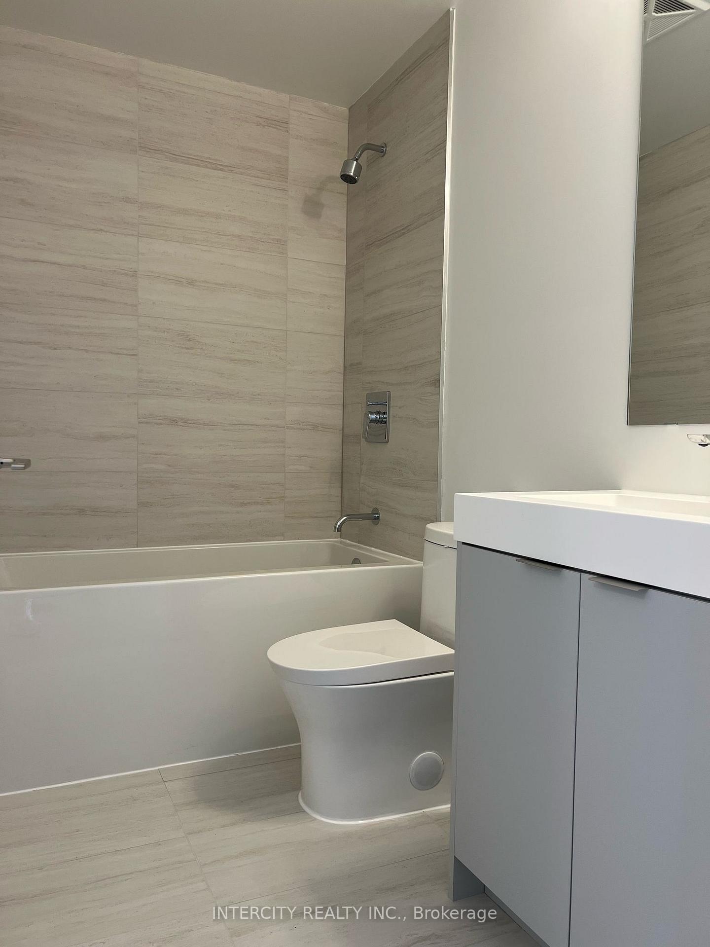 Photo 7 of Unit 1530, 498 Caldari Road, Vaughan, Concord — HOMEH
