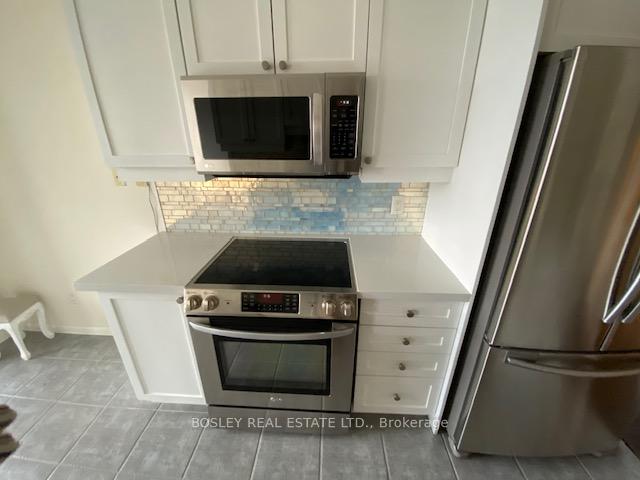 Photo 21 of Unit 608, 1801 Bayview Avenue, Toronto, Leaside — HOMEH