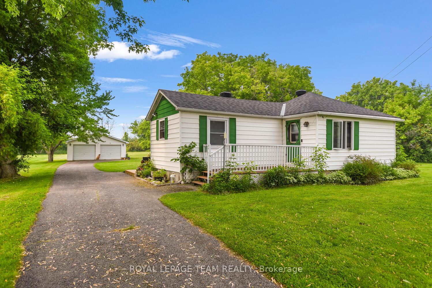 Photo 9 of 6 Burchell Street, Edwardsburgh/Cardinal, Edwardsburgh/Cardinal Twp — HOMEH