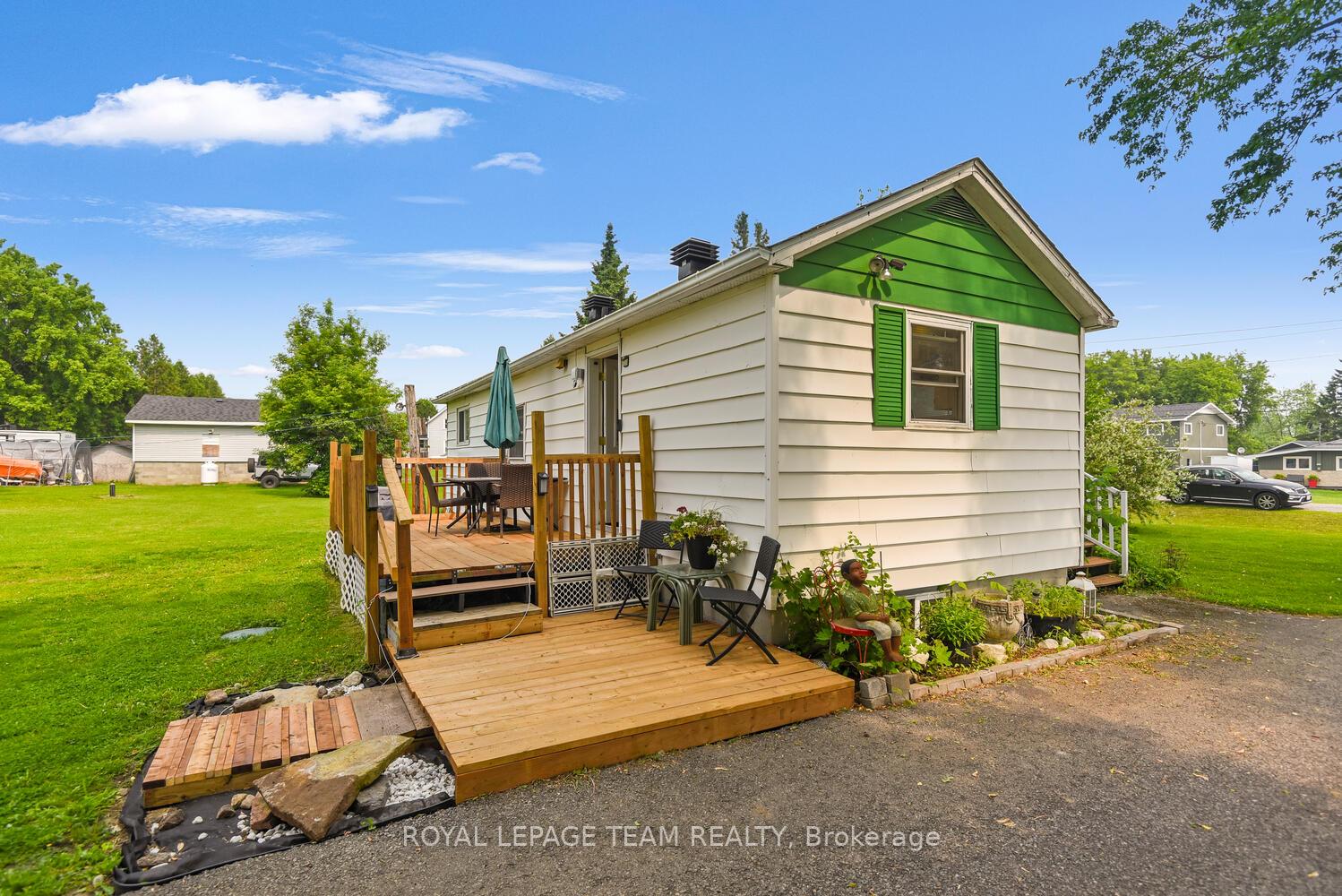 Photo 26 of 6 Burchell Street, Edwardsburgh/Cardinal, Edwardsburgh/Cardinal Twp — HOMEH