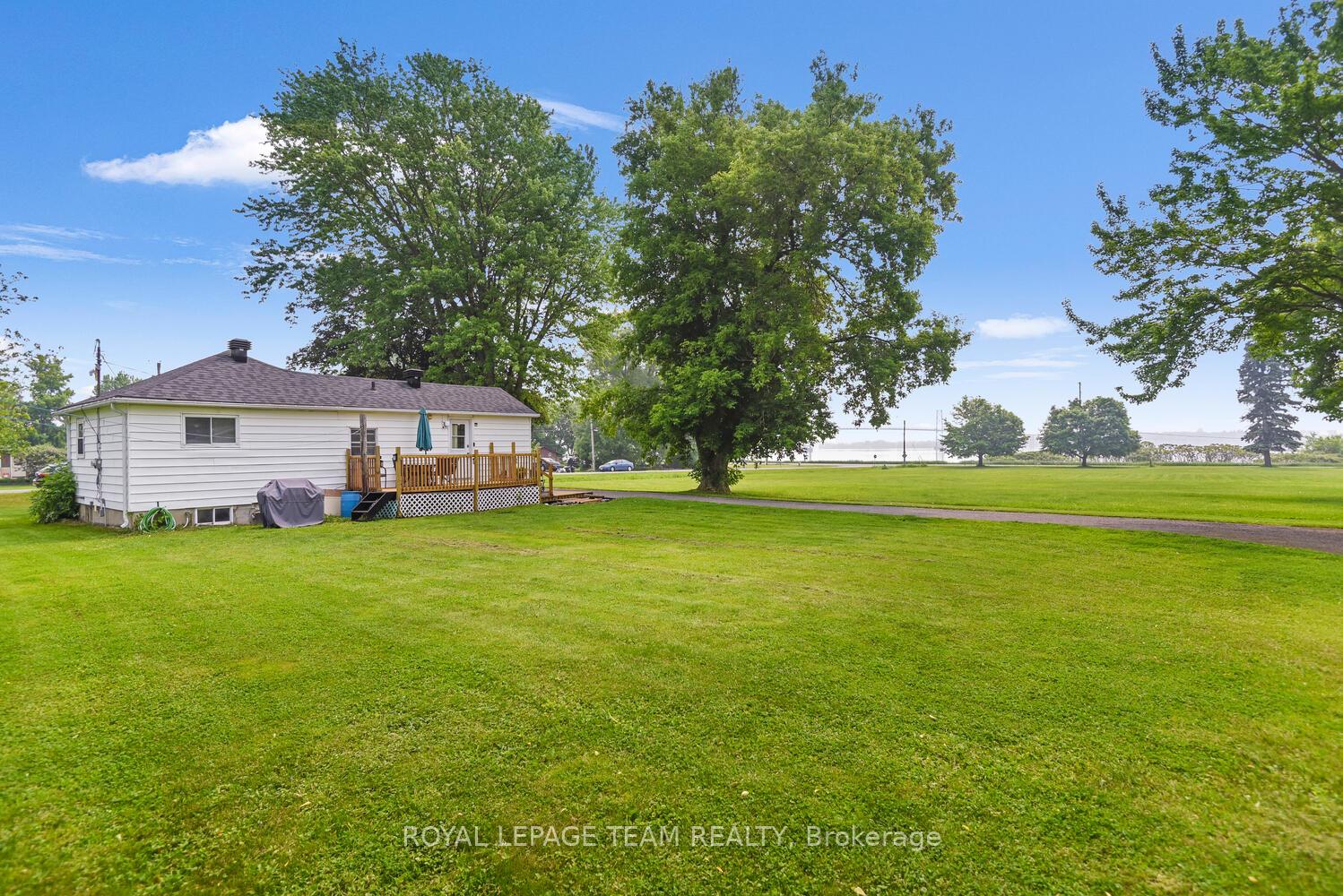 Photo 29 of 6 Burchell Street, Edwardsburgh/Cardinal, Edwardsburgh/Cardinal Twp — HOMEH