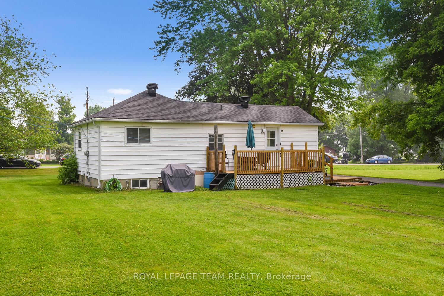 Photo 30 of 6 Burchell Street, Edwardsburgh/Cardinal, Edwardsburgh/Cardinal Twp — HOMEH