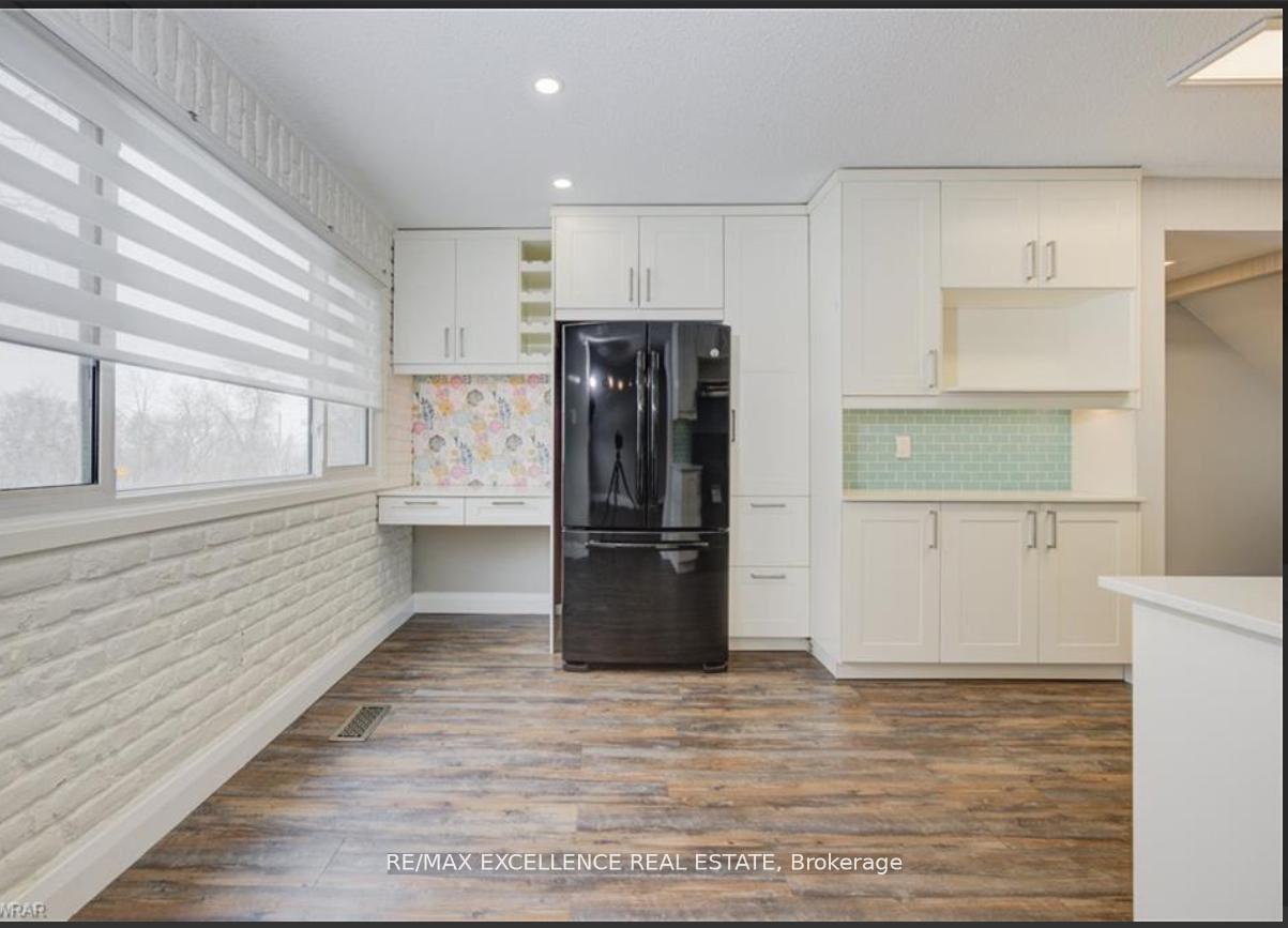 Photo 27 of Unit 55, 30 Green Valley Drive, Kitchener, Pioneer Park — HOMEH