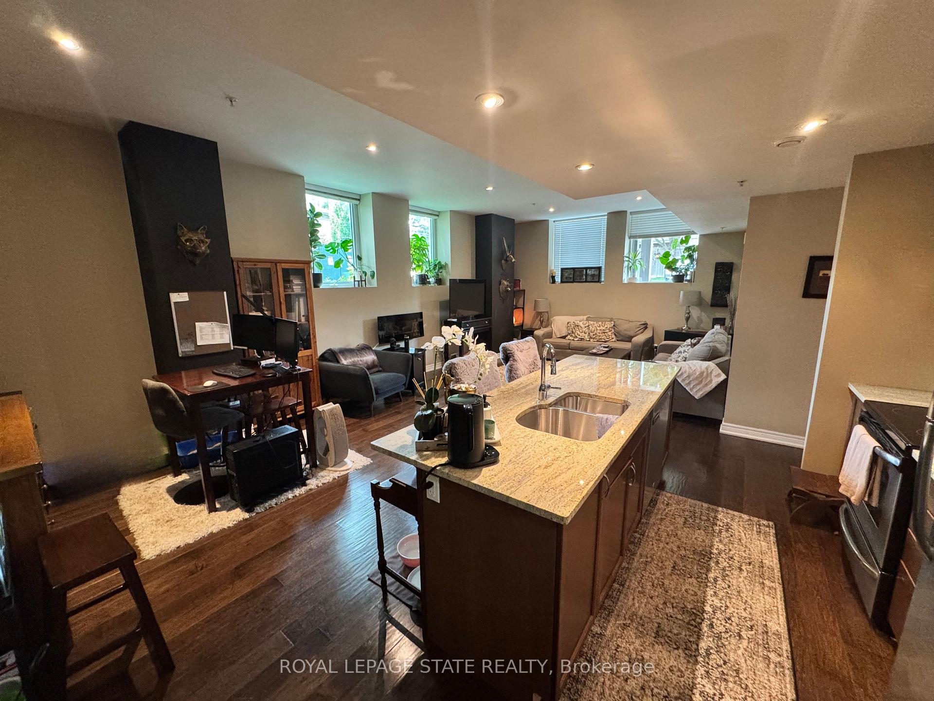 Photo 8 of Unit 104, 50 Murray Street W, Hamilton, Central — HOMEH