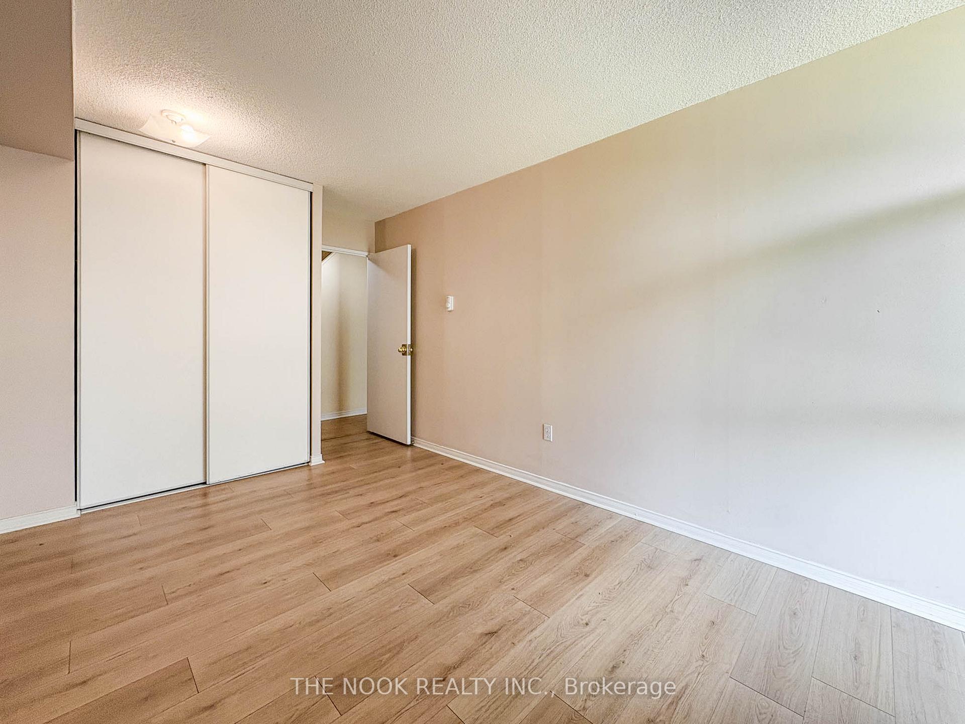 Photo 10 of Unit 406, 454 centre Street, Oshawa, Central — HOMEH