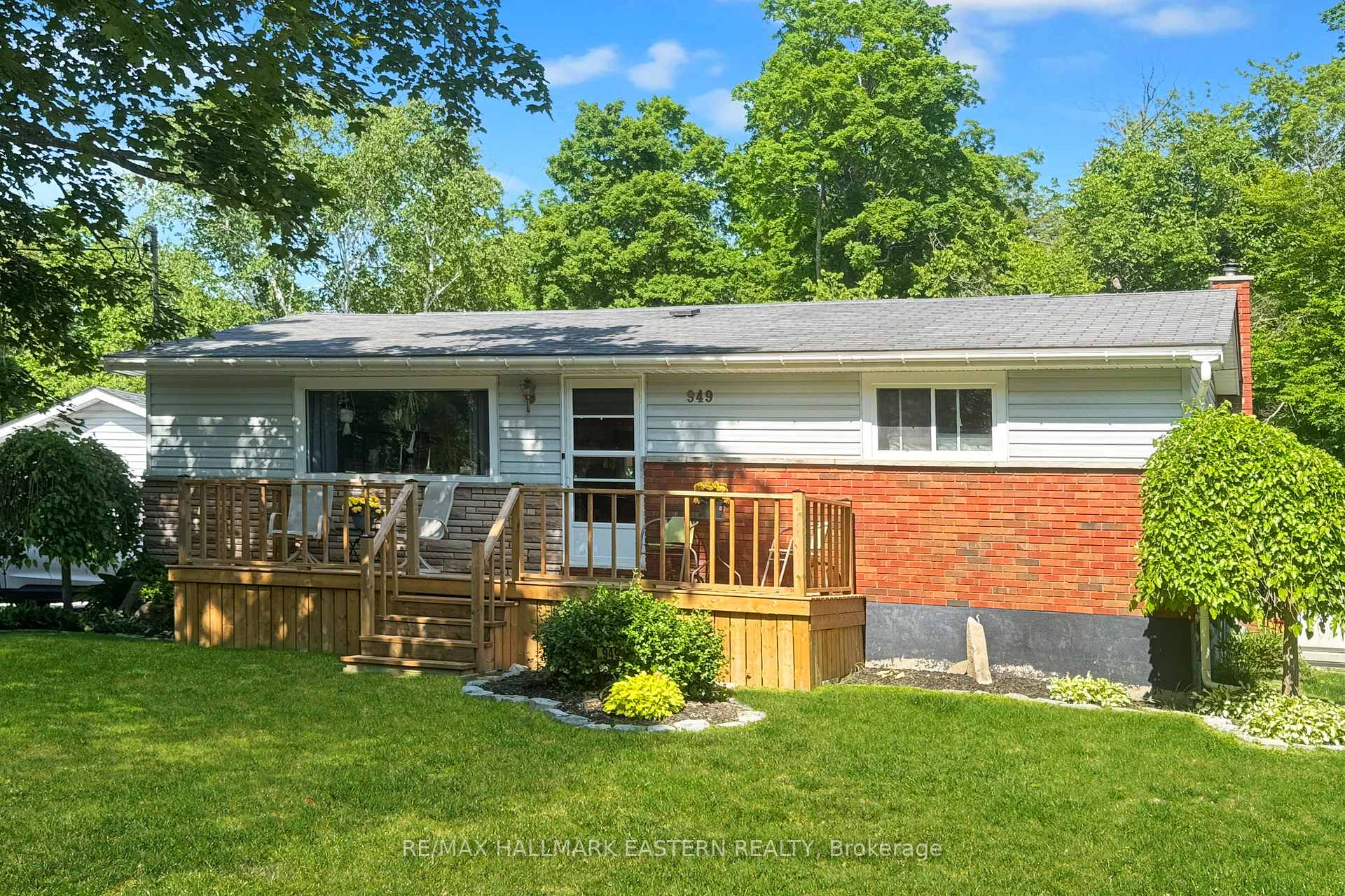 Photo 1 of 949 Hutchison Drive, Cavan Monaghan, Cavan Twp — HOMEH