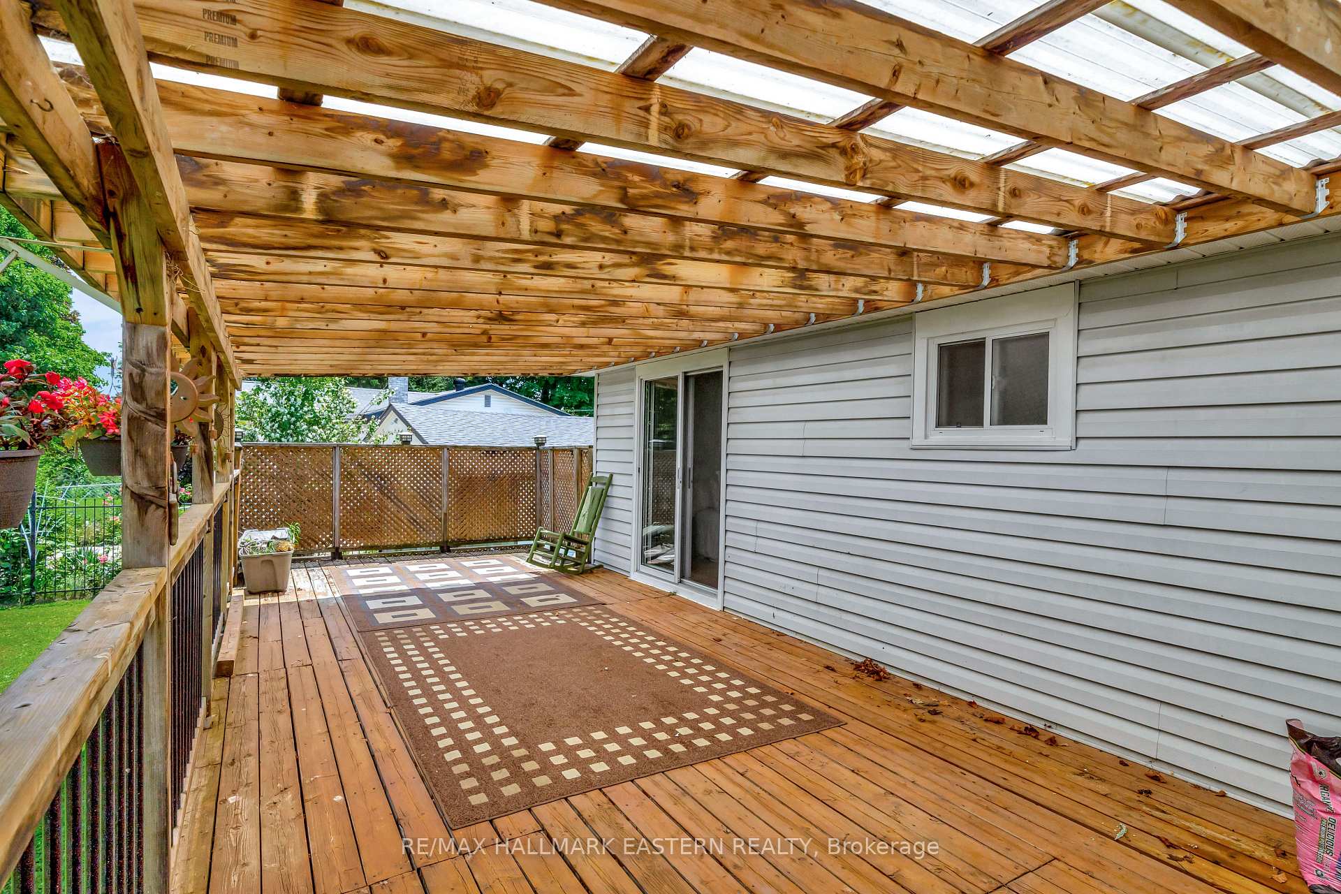 Photo 28 of 949 Hutchison Drive, Cavan Monaghan, Cavan Twp — HOMEH