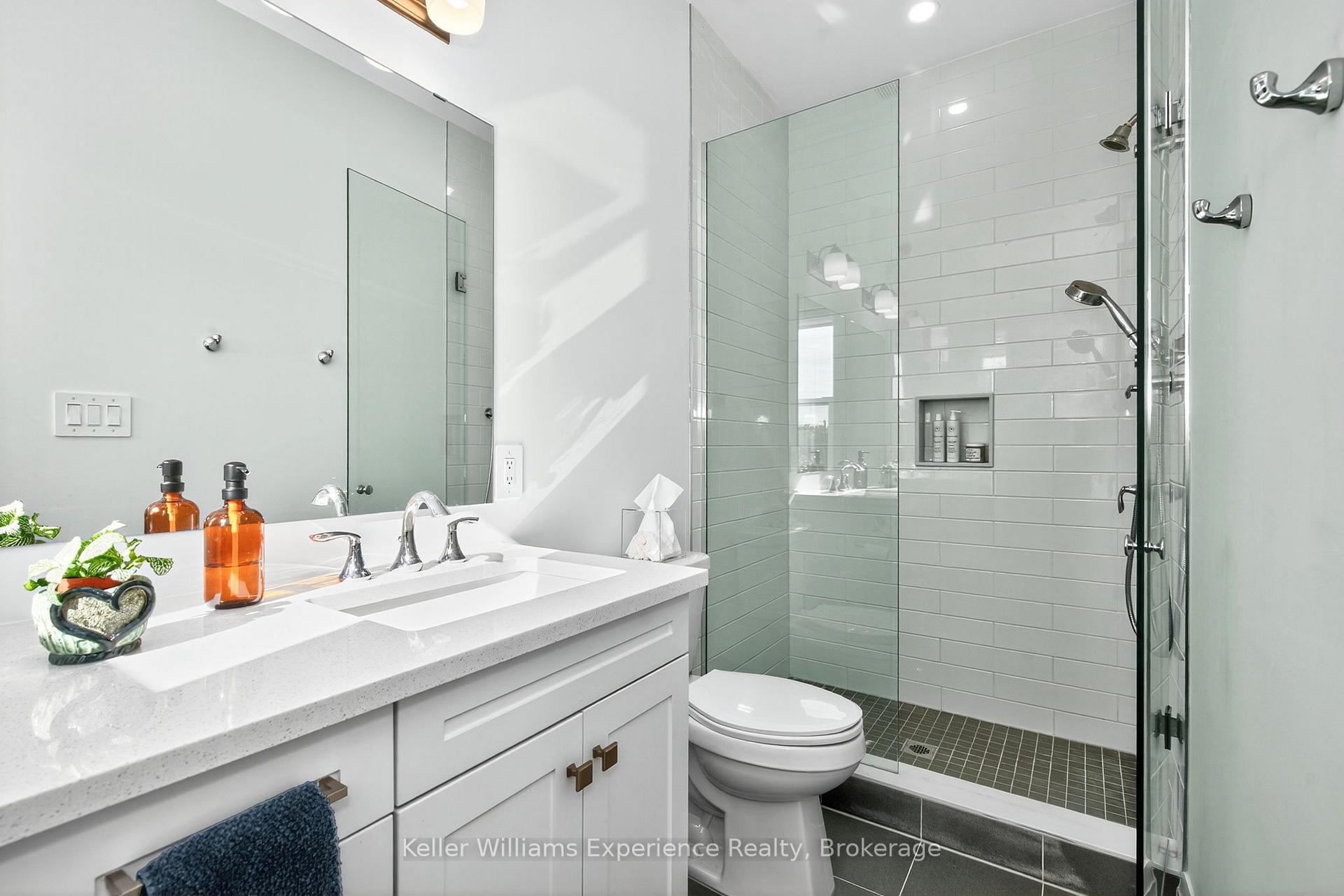 Photo 11 of 36 Allison Lane, Midland — HOMEH