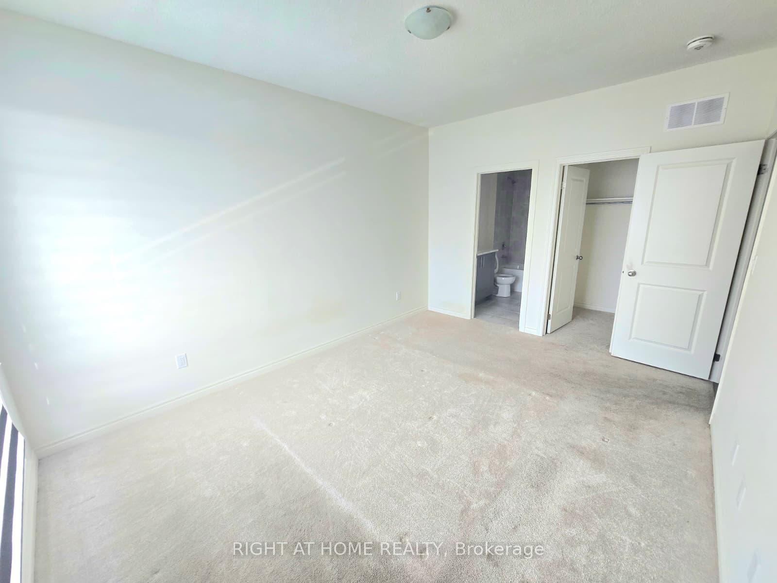 Photo 34 of 496 Salem Road S, Ajax, South East — HOMEH