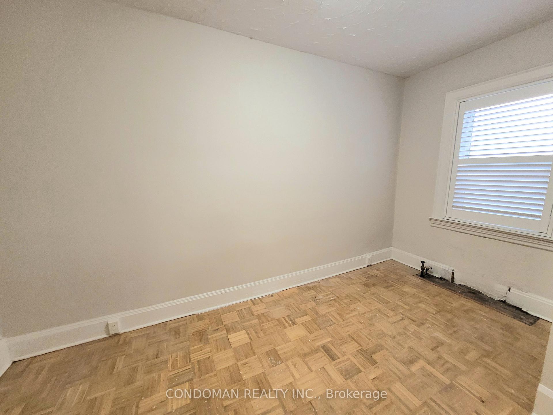 Photo 4 of Unit 4, 846 Broadview Avenue, Toronto, Playter Estates-Danforth — HOMEH