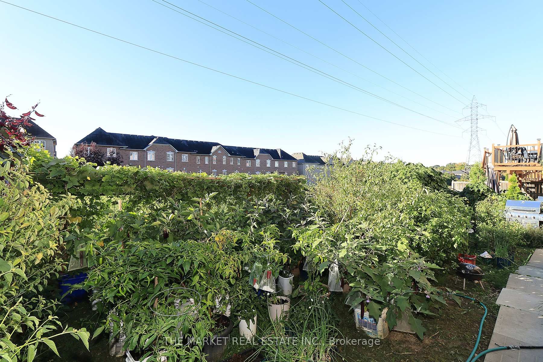 Photo 29 of 54 Pefferlaw Circle, Brampton, Bram West — HOMEH