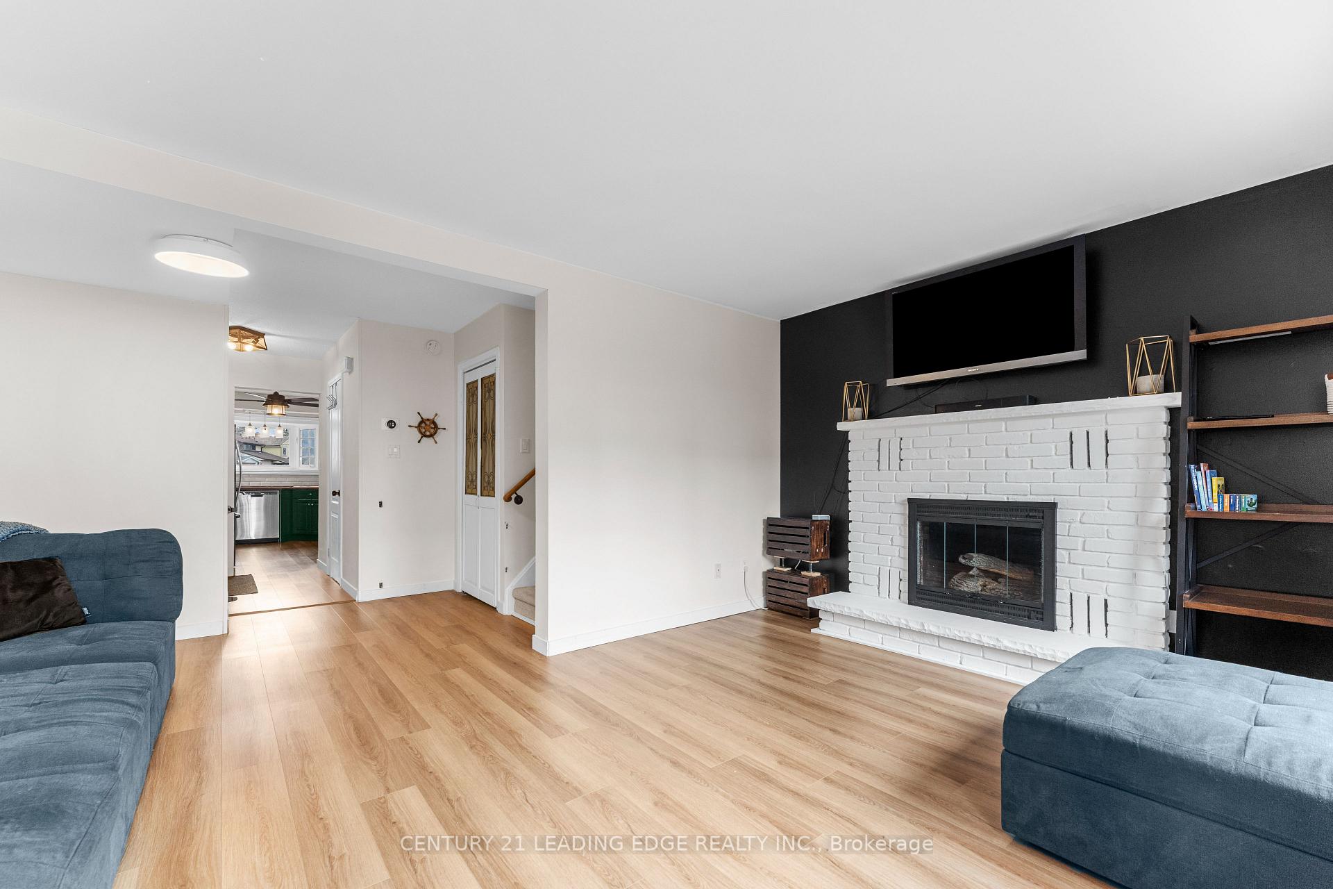 Photo 3 of 94 Andrea Road, Ajax, South East — HOMEH