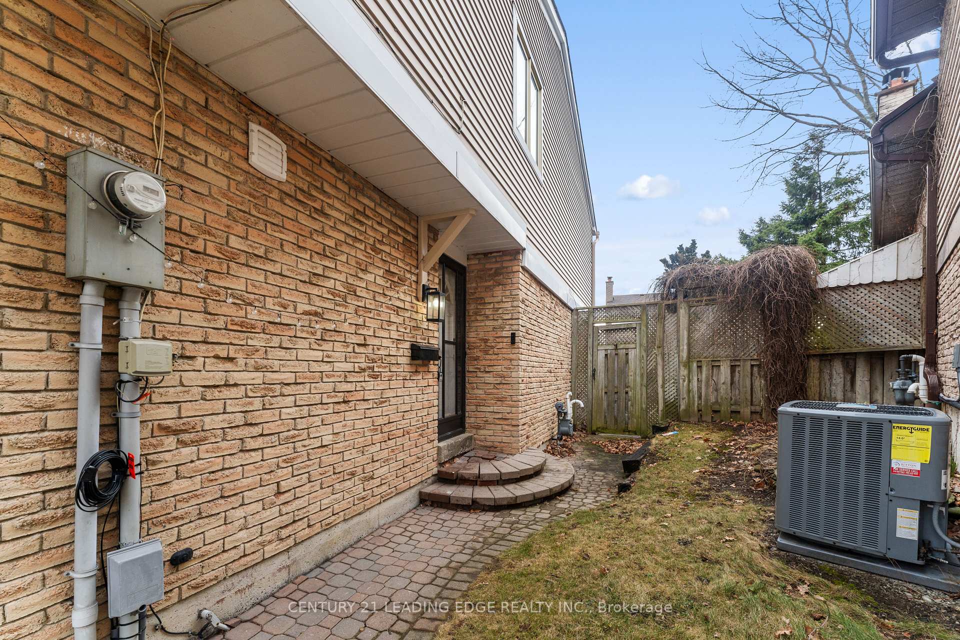 Photo 40 of 94 Andrea Road, Ajax, South East — HOMEH