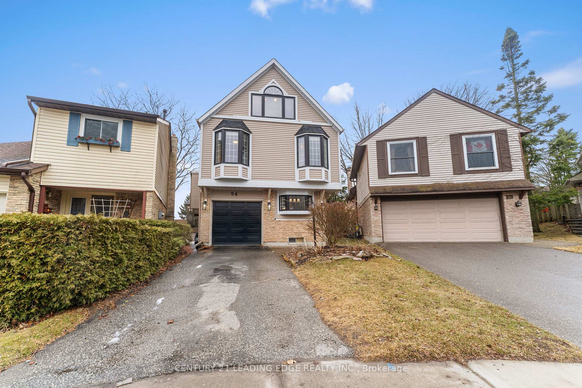 Photo 43 of 94 Andrea Road, Ajax, South East — HOMEH