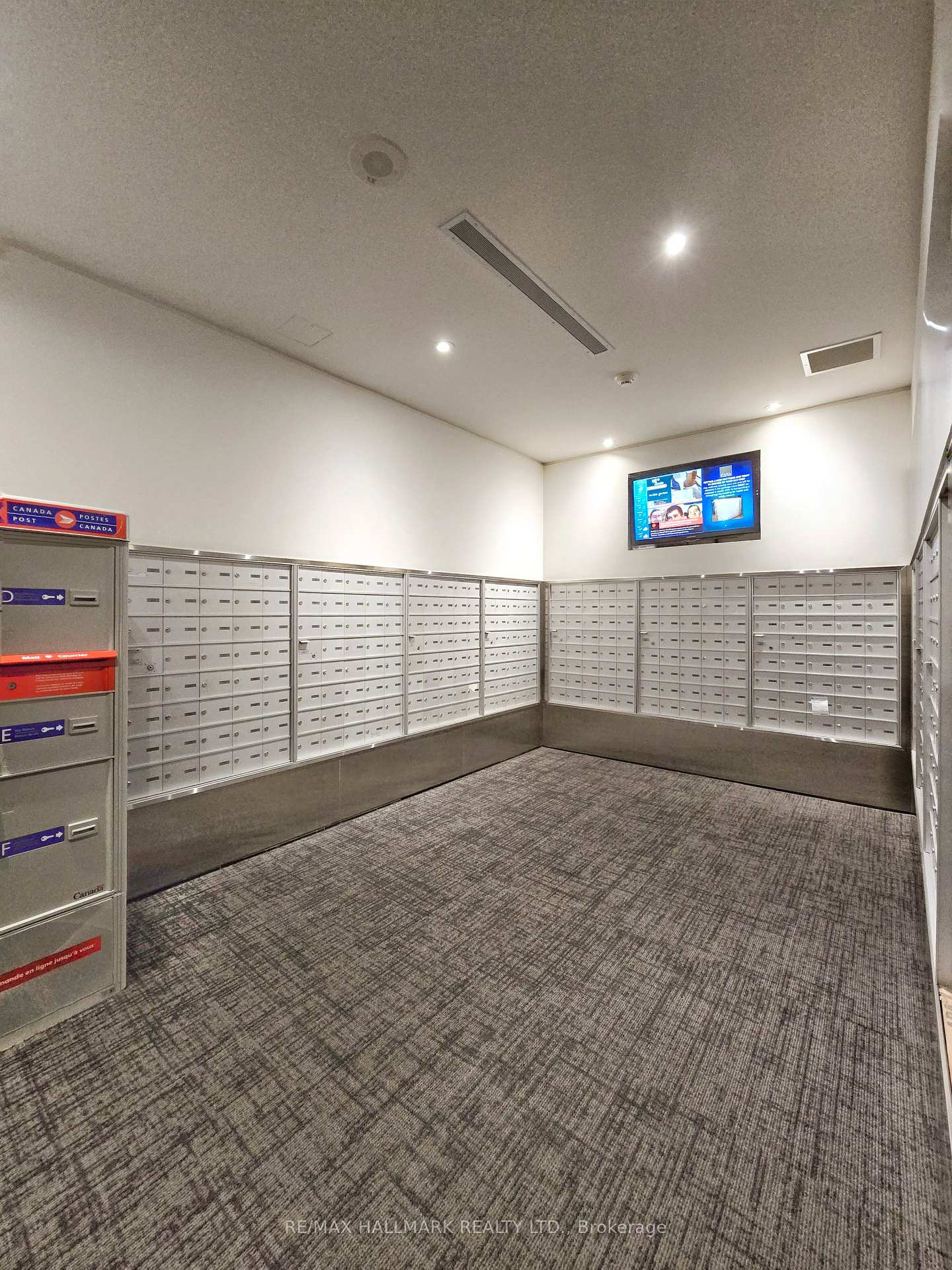 Photo 9 of Unit 1412, 33 Charles st Street E, Toronto, Church-Yonge Corridor — HOMEH