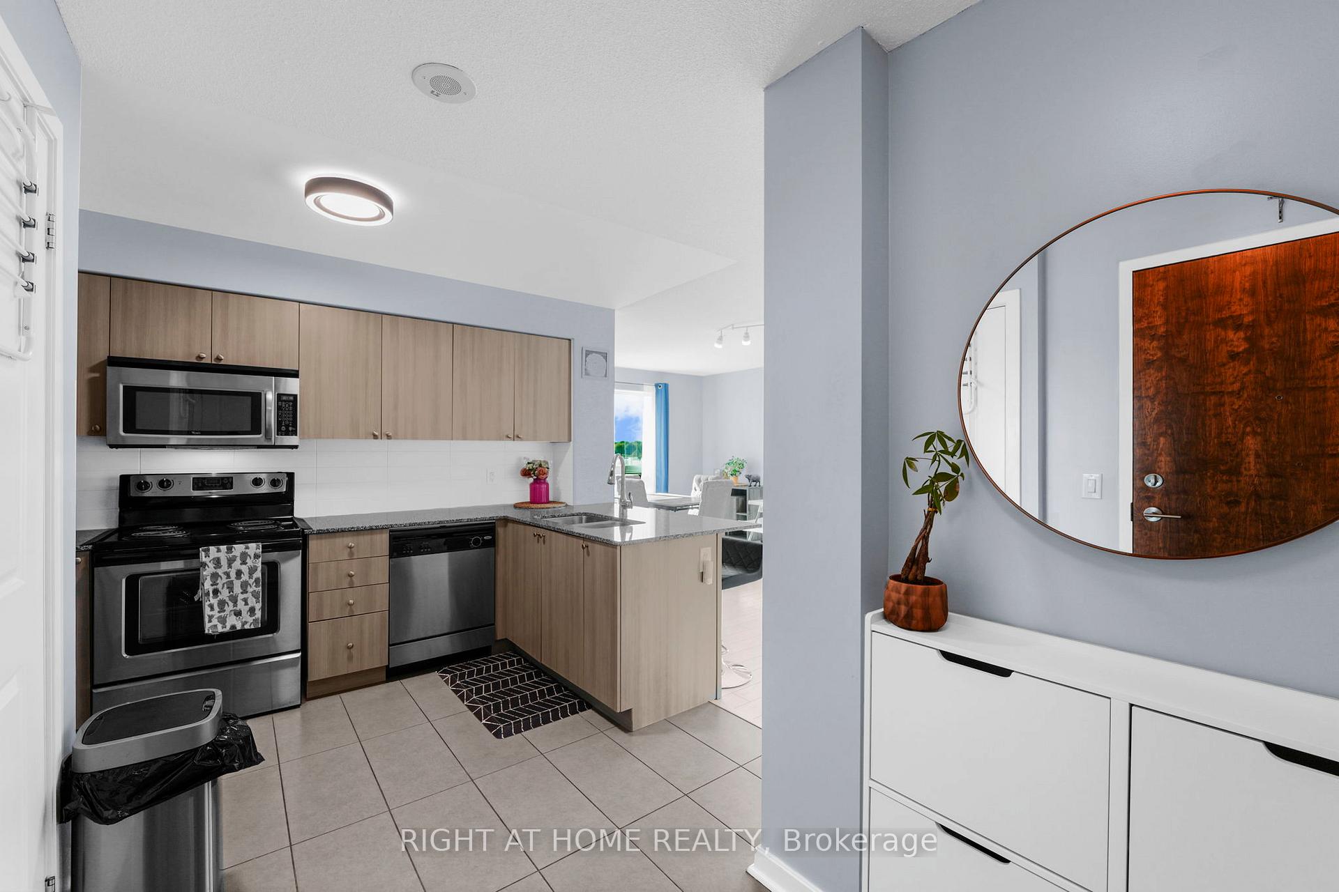 Photo 12 of Unit 603, 1235 Bayly Street, Pickering, Bay Ridges — HOMEH