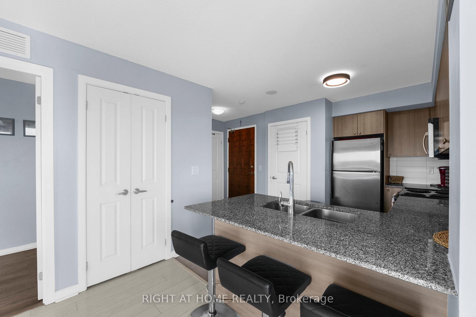 Photo 14 of Unit 603, 1235 Bayly Street, Pickering, Bay Ridges — HOMEH