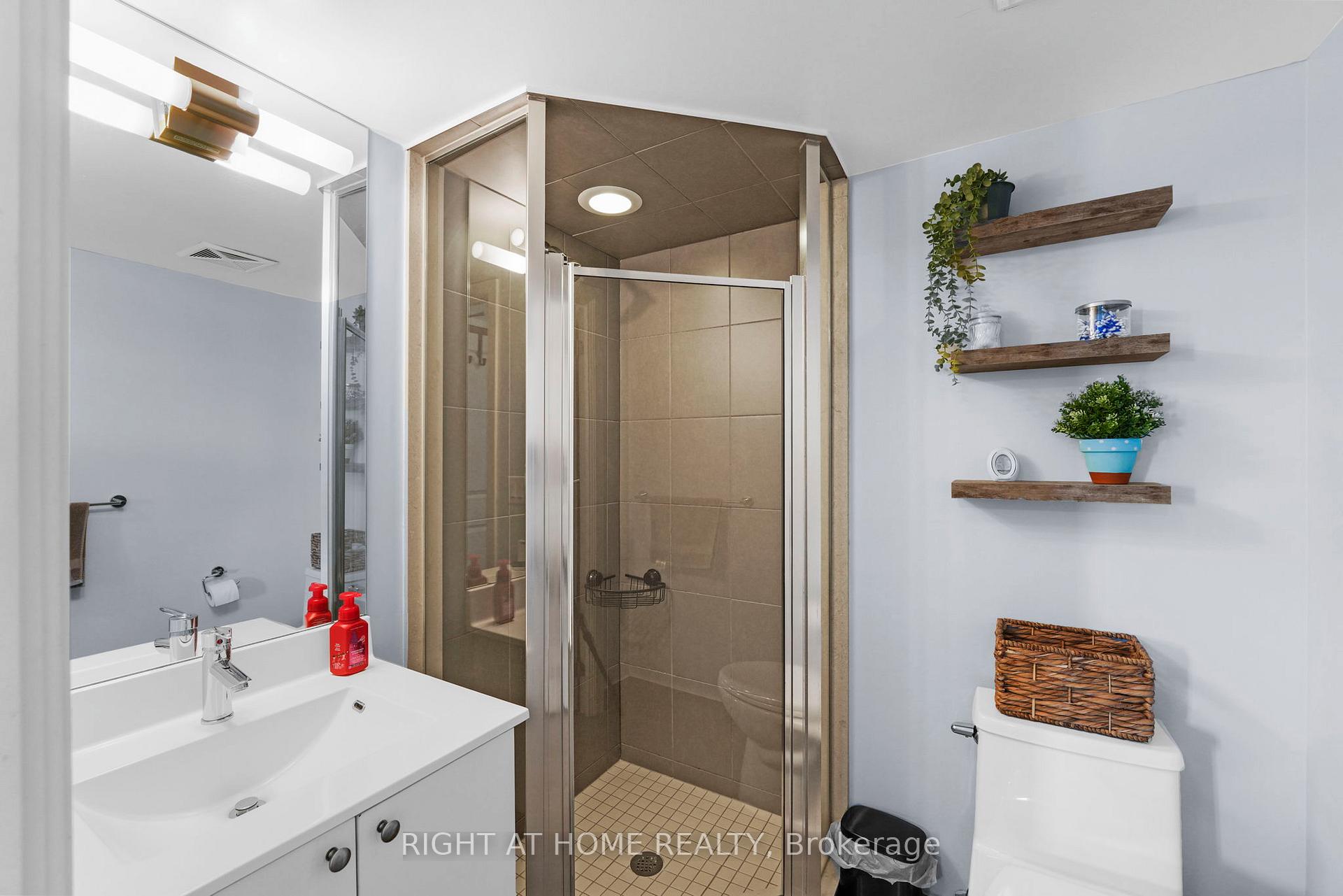 Photo 27 of Unit 603, 1235 Bayly Street, Pickering, Bay Ridges — HOMEH