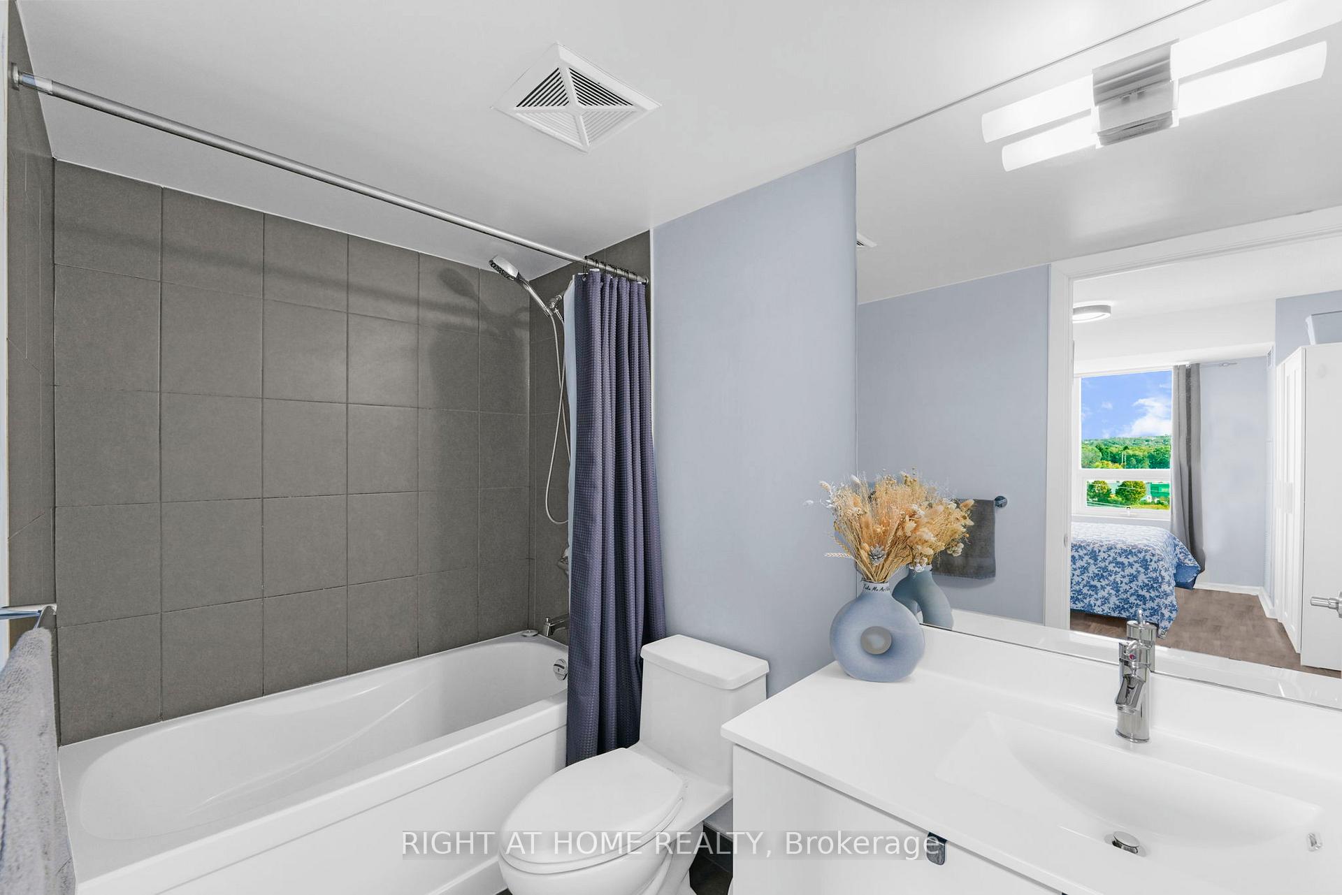 Photo 28 of Unit 603, 1235 Bayly Street, Pickering, Bay Ridges — HOMEH