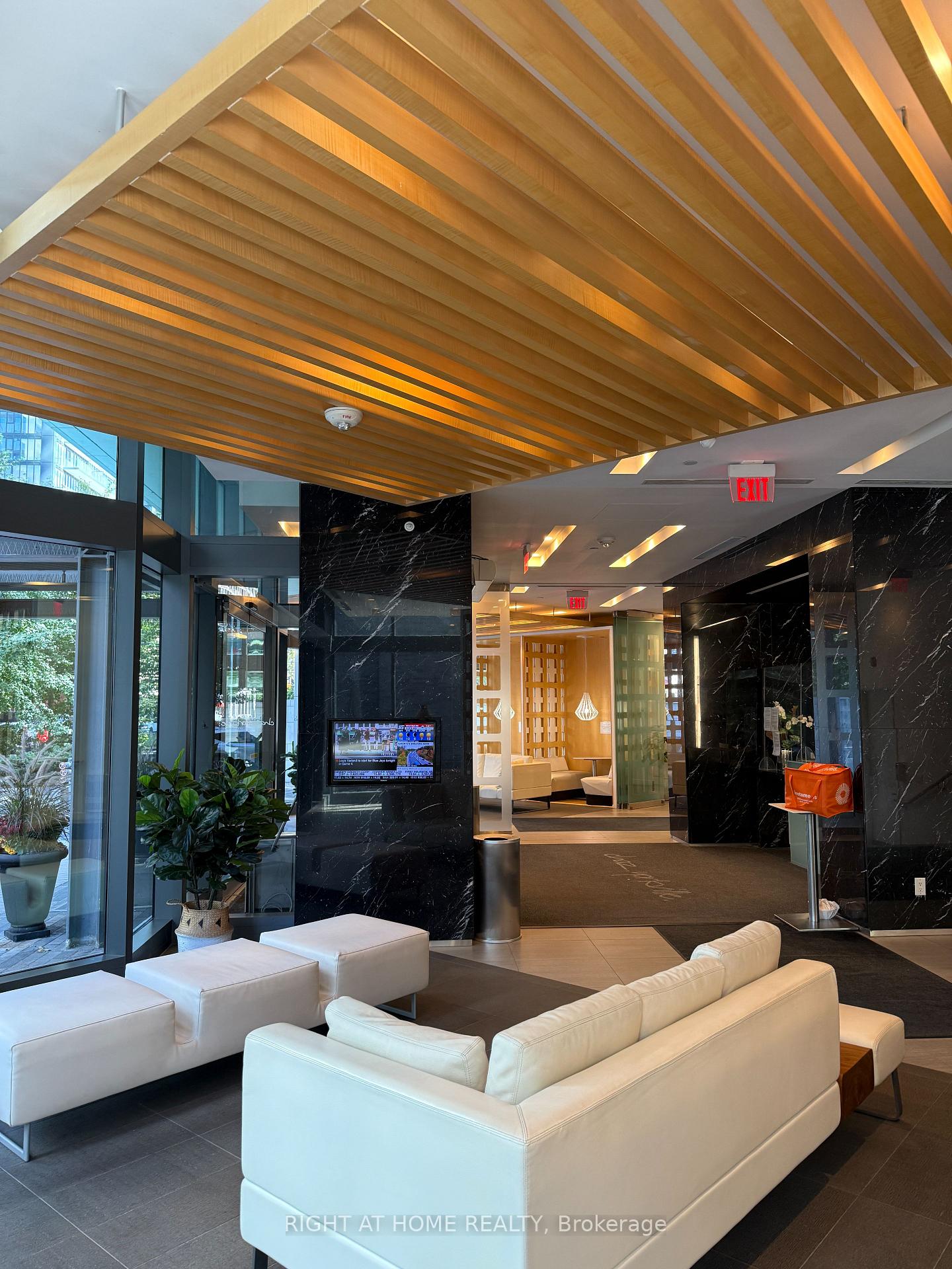 Photo 23 of Unit 3505, 45 Charles Street E, Toronto, Church-Yonge Corridor — HOMEH