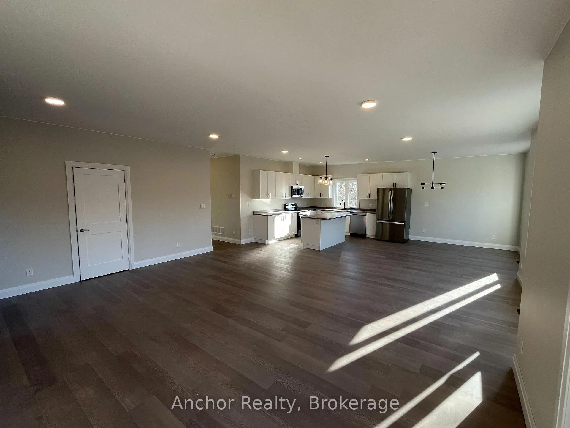 Photo 6 of Unit B, 625 Wagner Street, Gravenhurst, Muskoka (S) — HOMEH