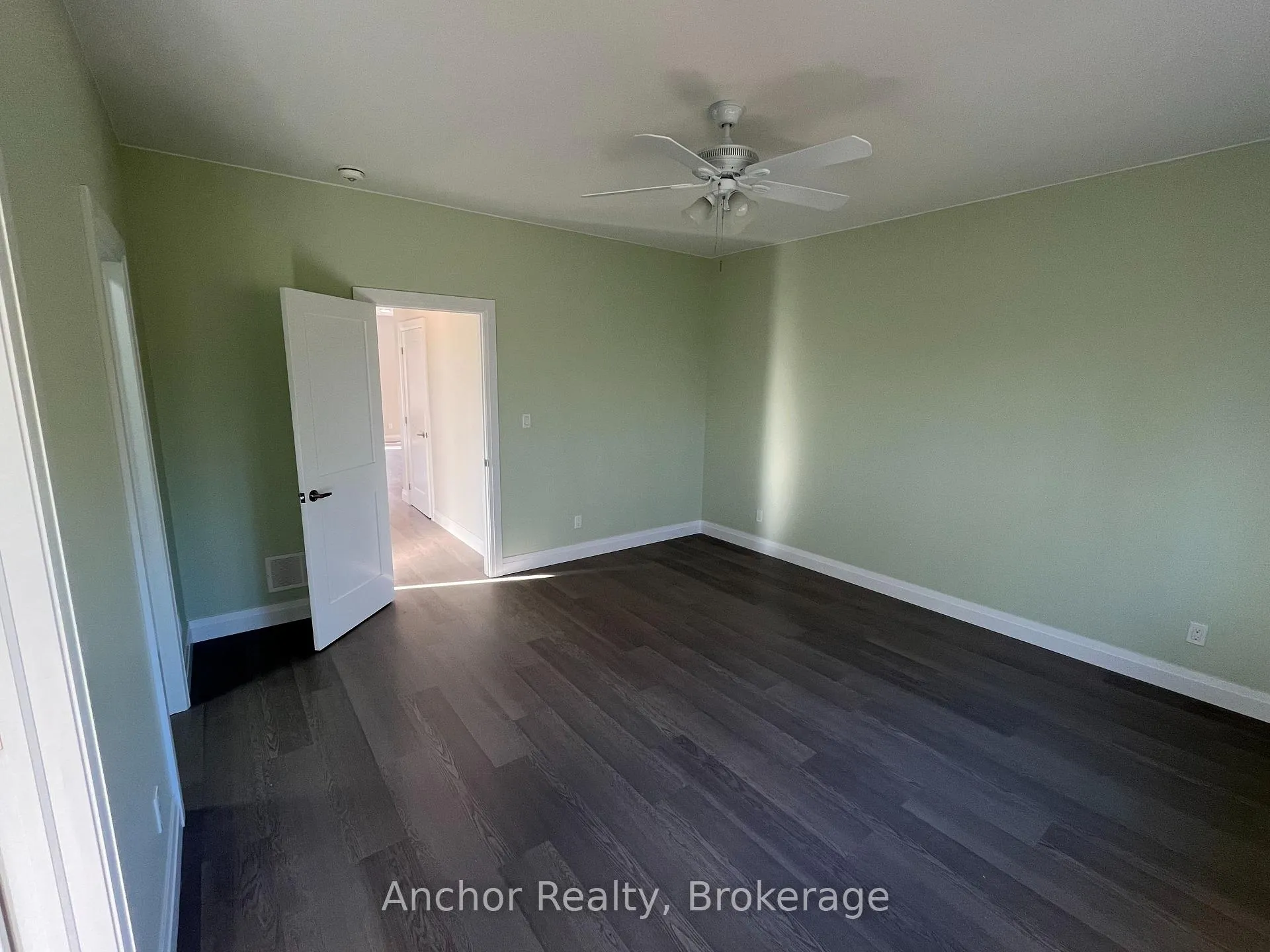 Photo 16 of Unit B, 625 Wagner Street, Gravenhurst, Muskoka (S) — HOMEH