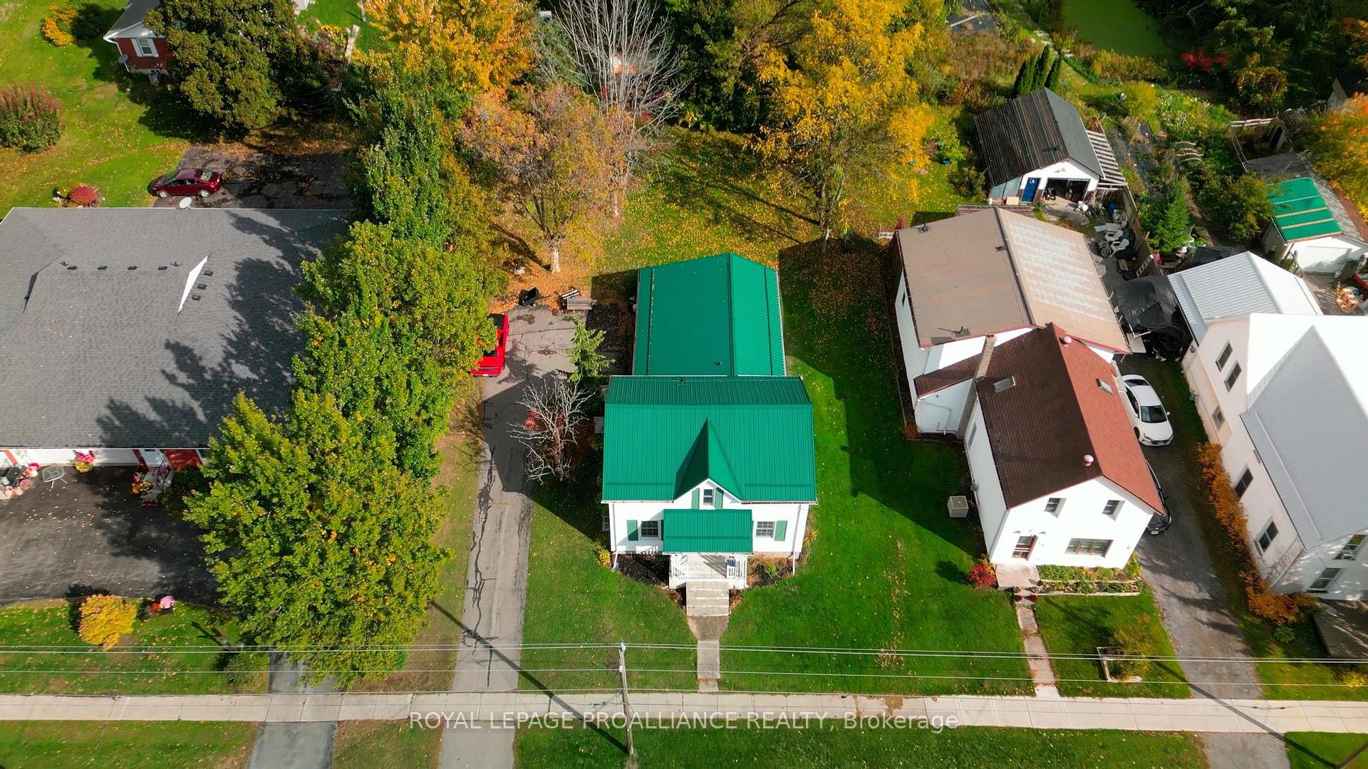 Photo 4 of 18 Percy Street, Cramahe, Colborne — HOMEH