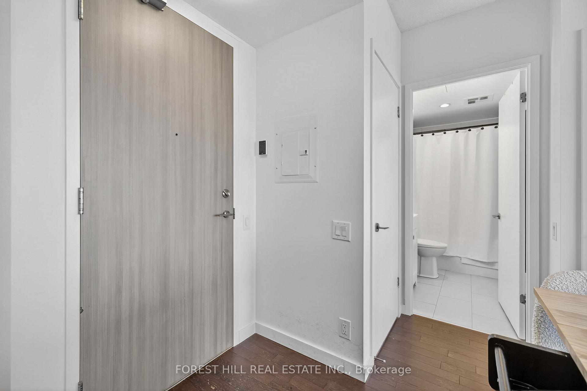 Photo 6 of Unit 2003, 390 Cherry Street, Toronto, Waterfront Communities — HOMEH